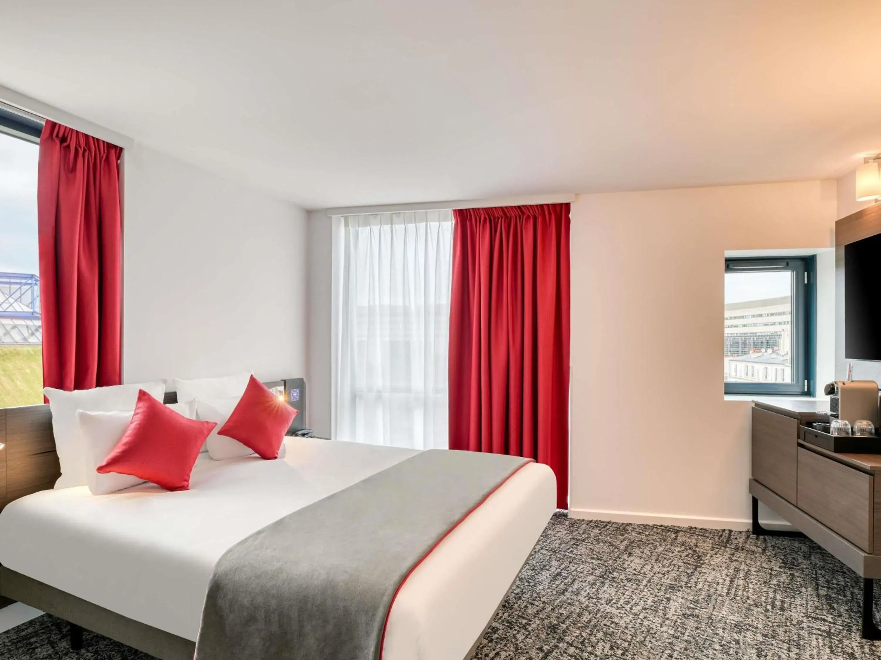 Executive Double Room in Novotel Paris Centre Bercy Executive Double Room in Novotel Paris Centre Bercy