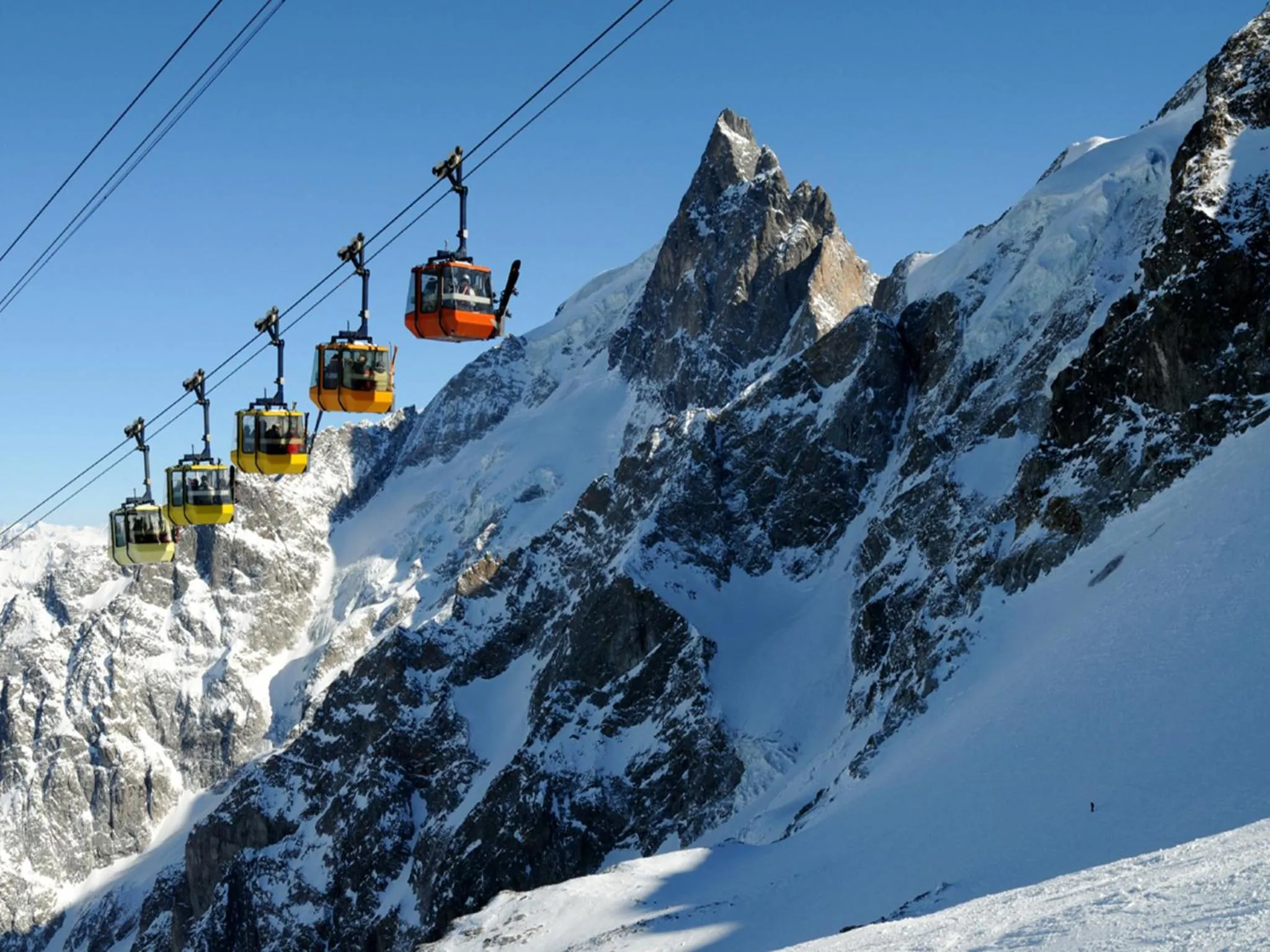 Skiing in La Roche Meane