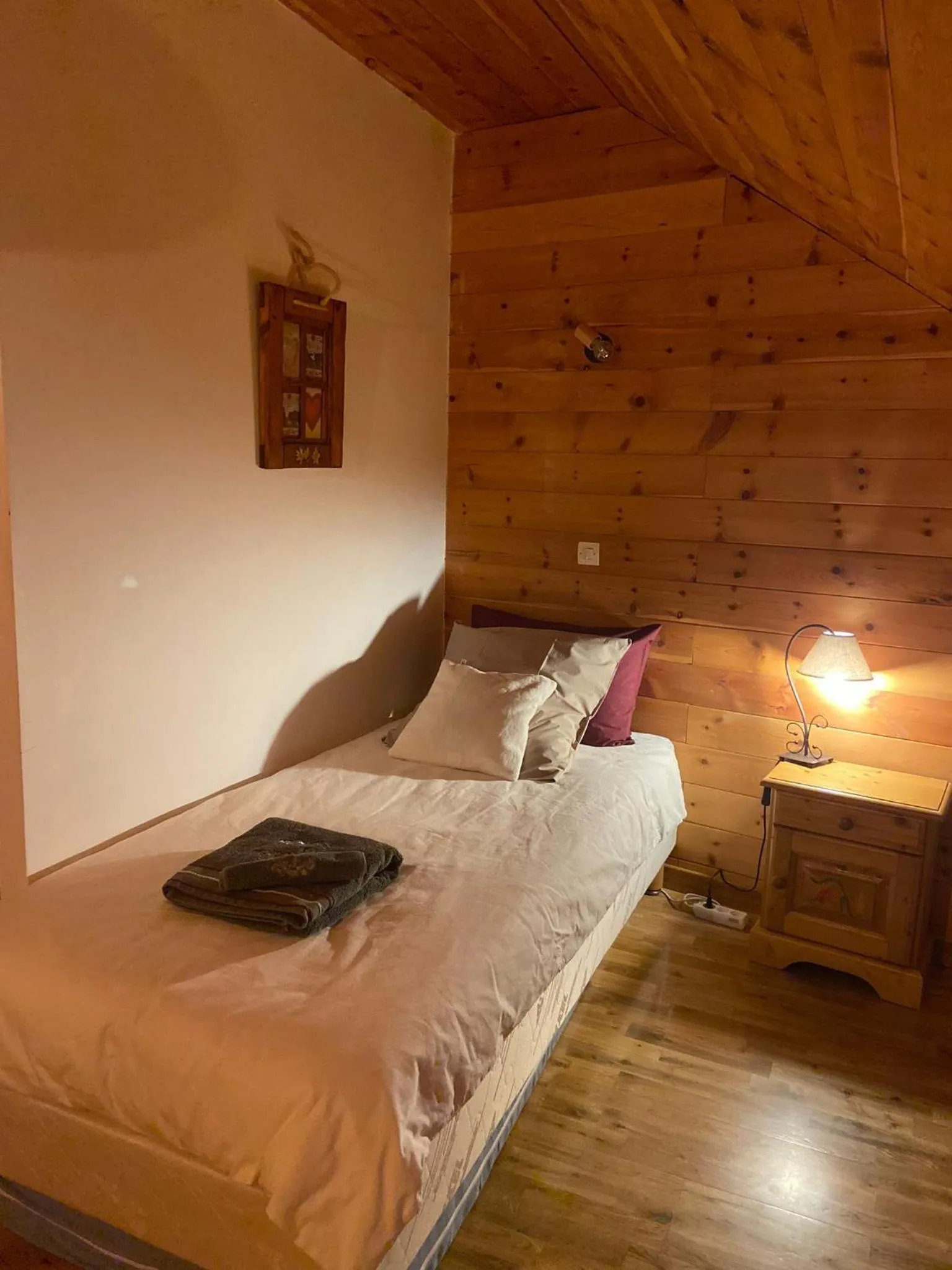 Bed in La Roche Meane