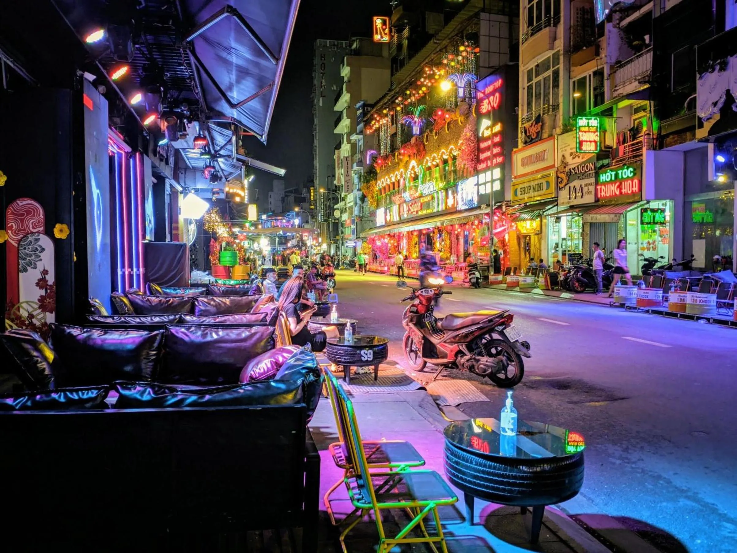 Nearby landmark in Nn Hotel