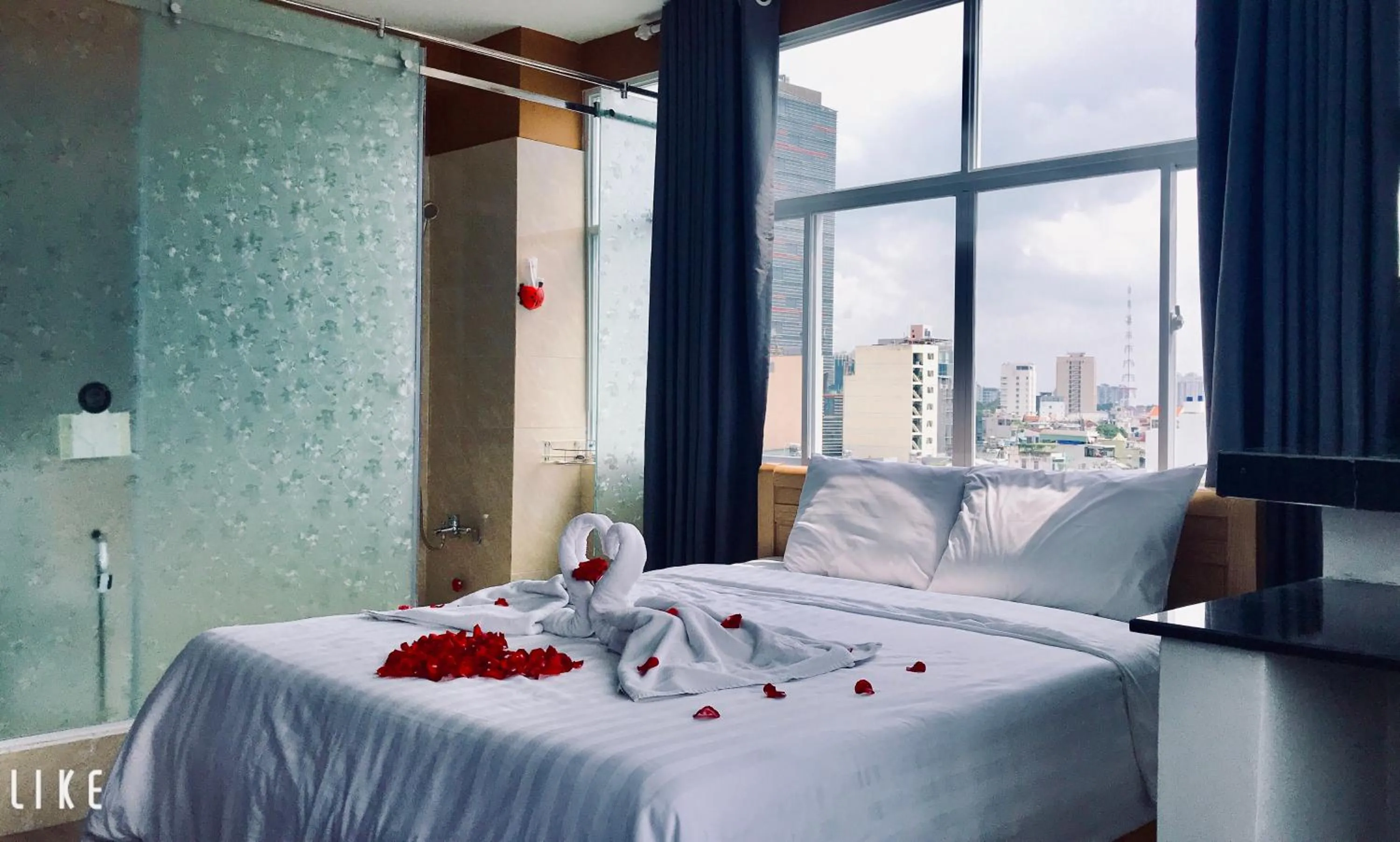 Bedroom, Bed in Nn Hotel