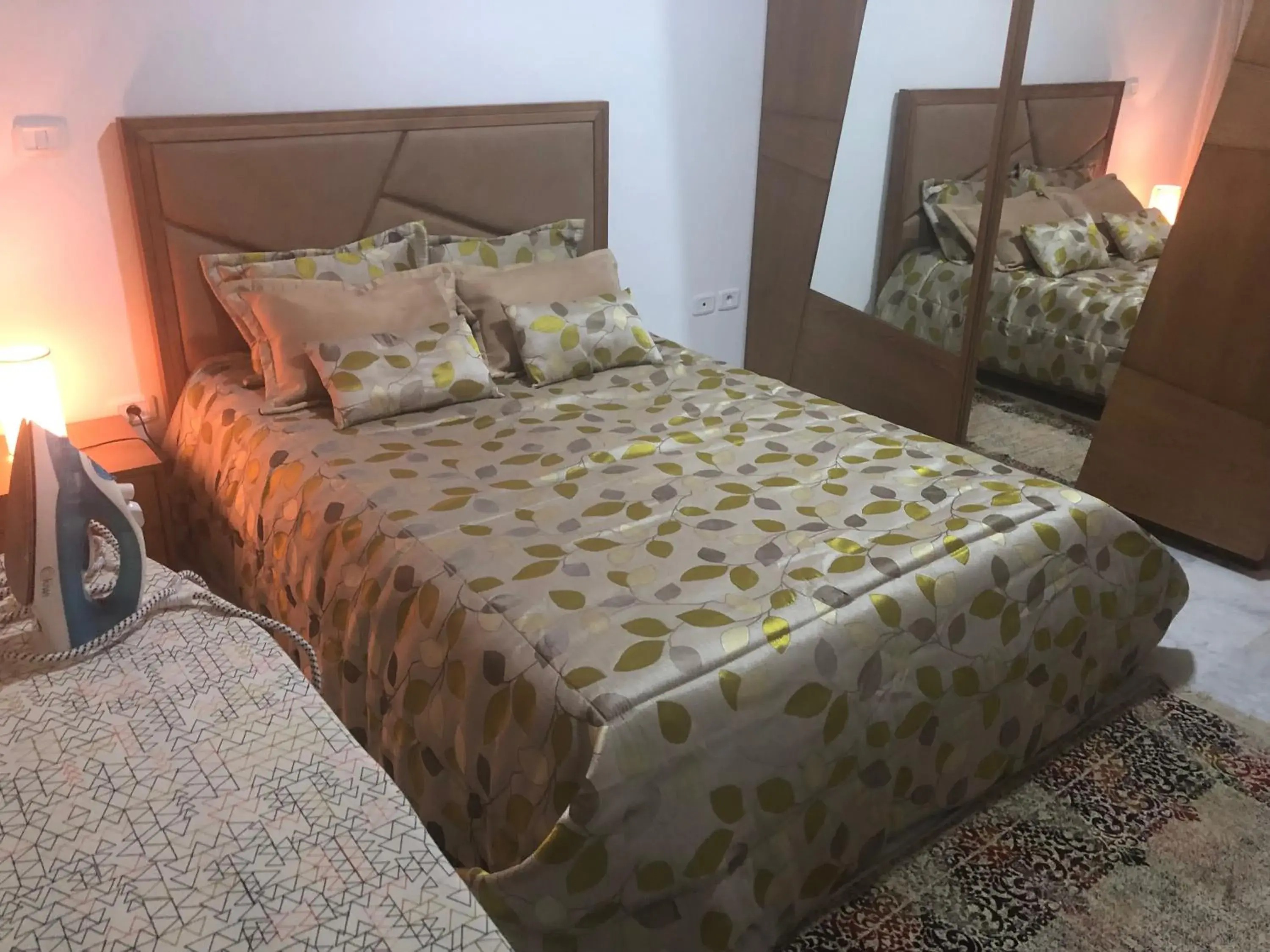 Two-Bedroom Apartment in Luxe et spacieux au Jardin de Carthage Two-Bedroom Apartment in Luxe et spacieux au Jardin de Carthage