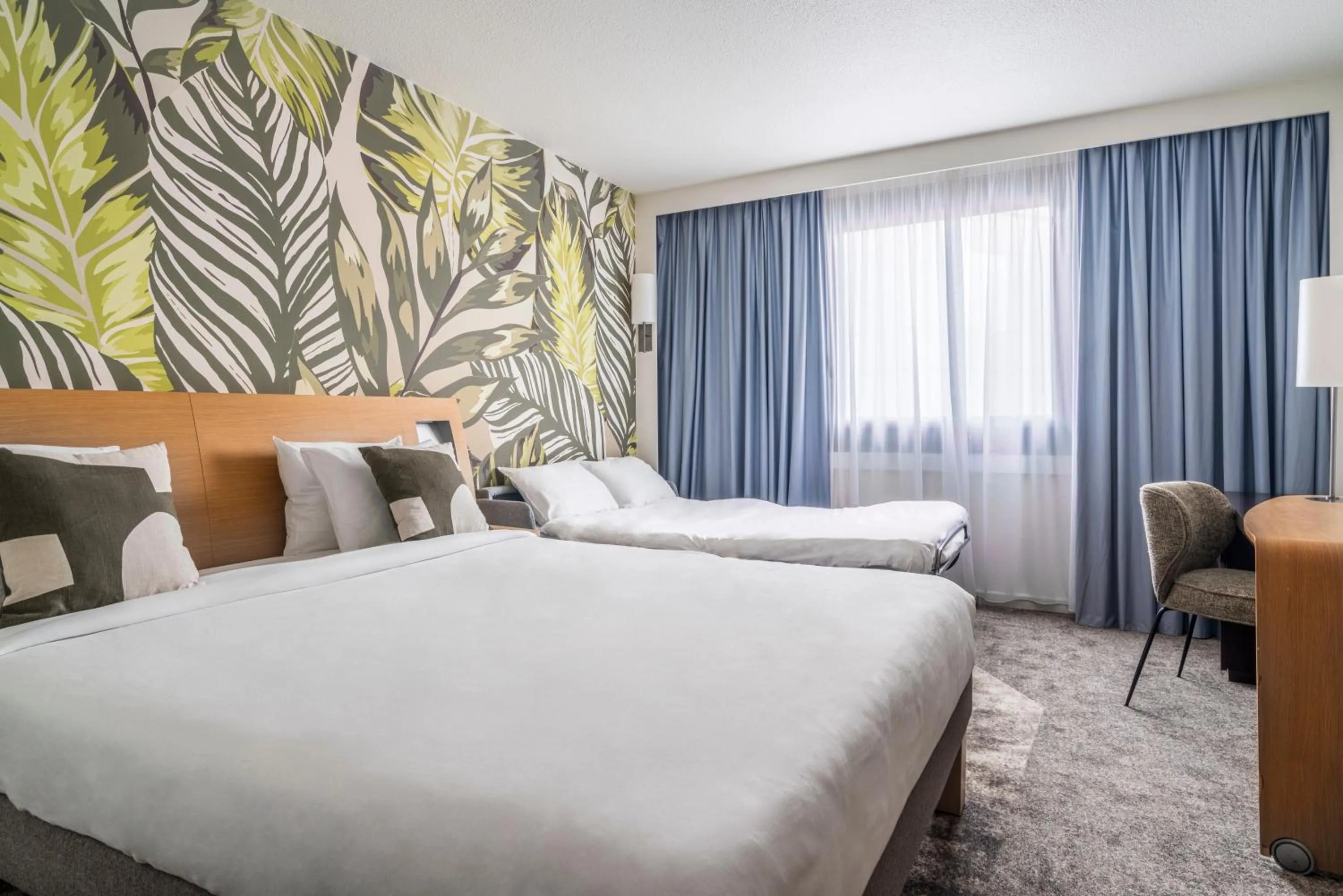 Bed in Novotel Paris Charenton le Pont