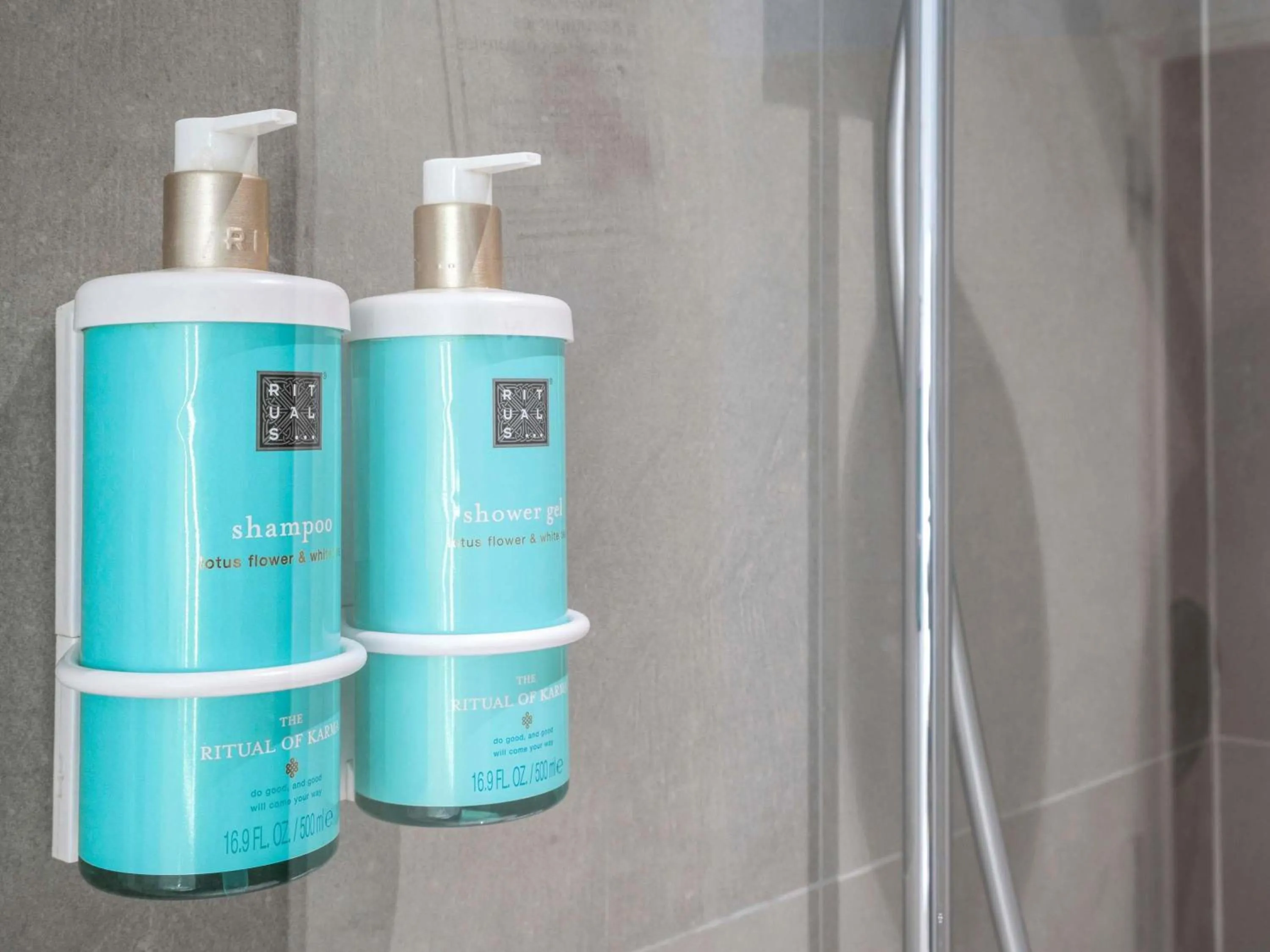 Bedroom in Novotel Paris Charenton le Pont