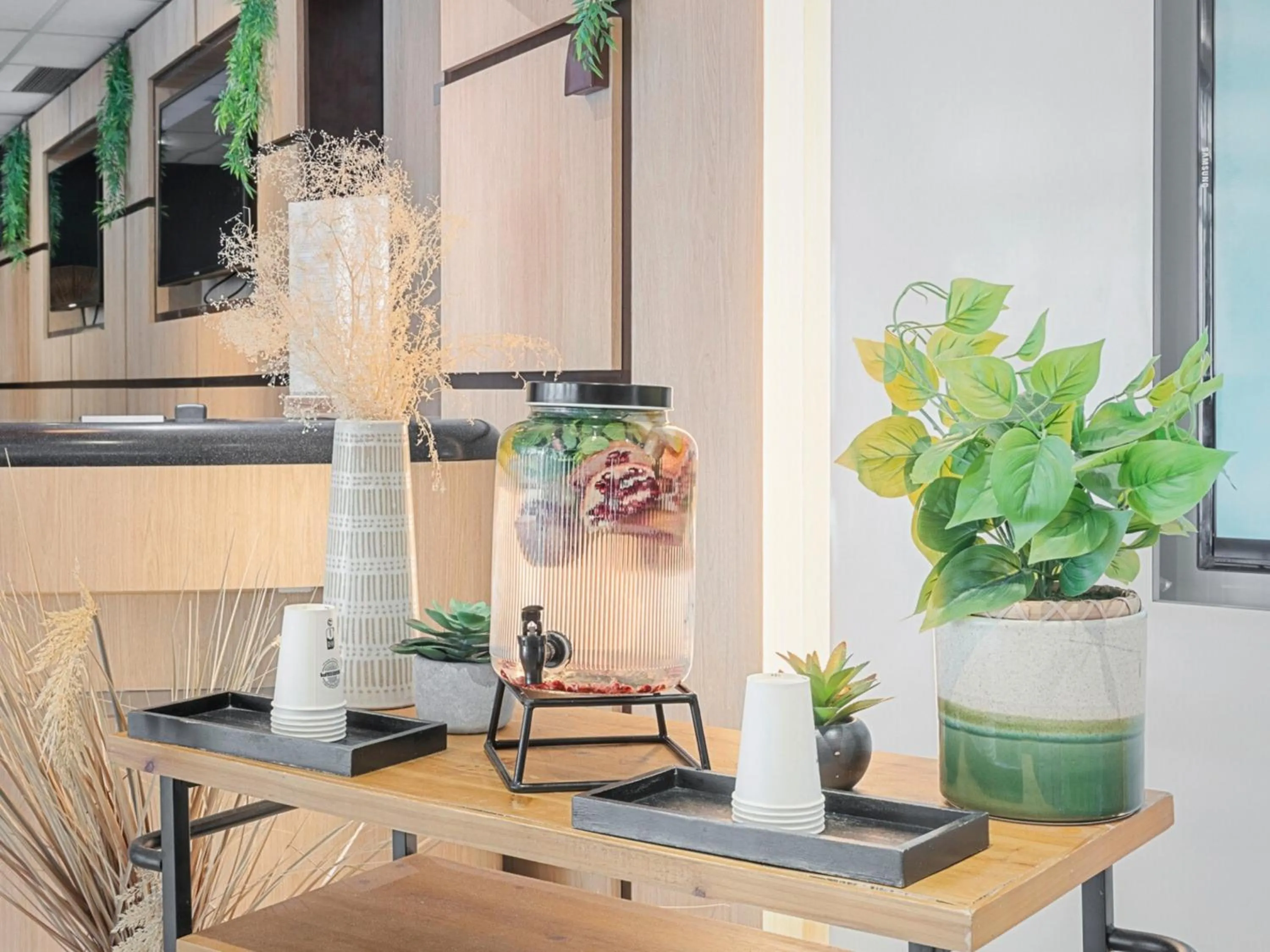 Lobby or reception in Novotel Paris Charenton le Pont