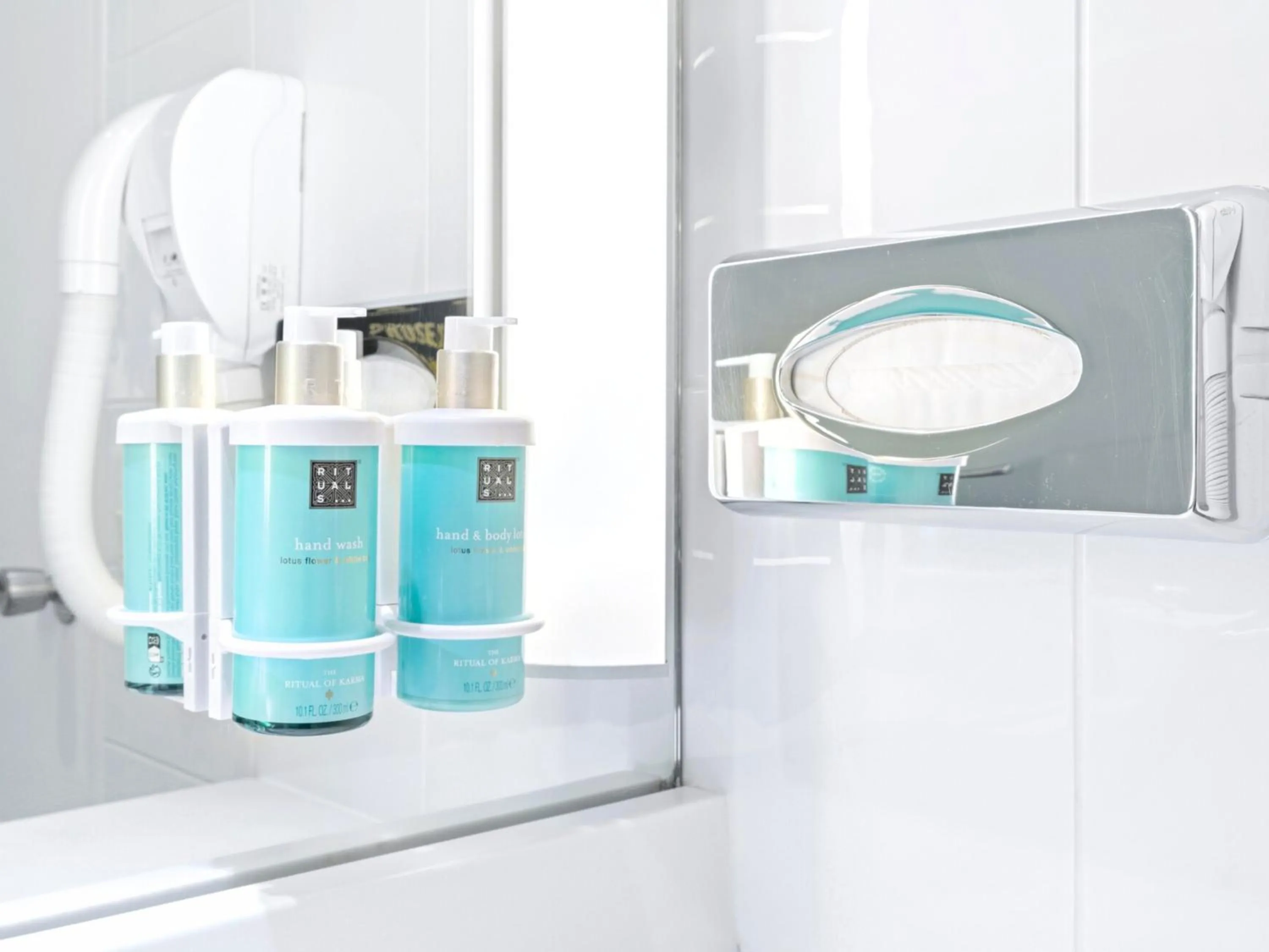 Bathroom in Novotel Paris Charenton le Pont