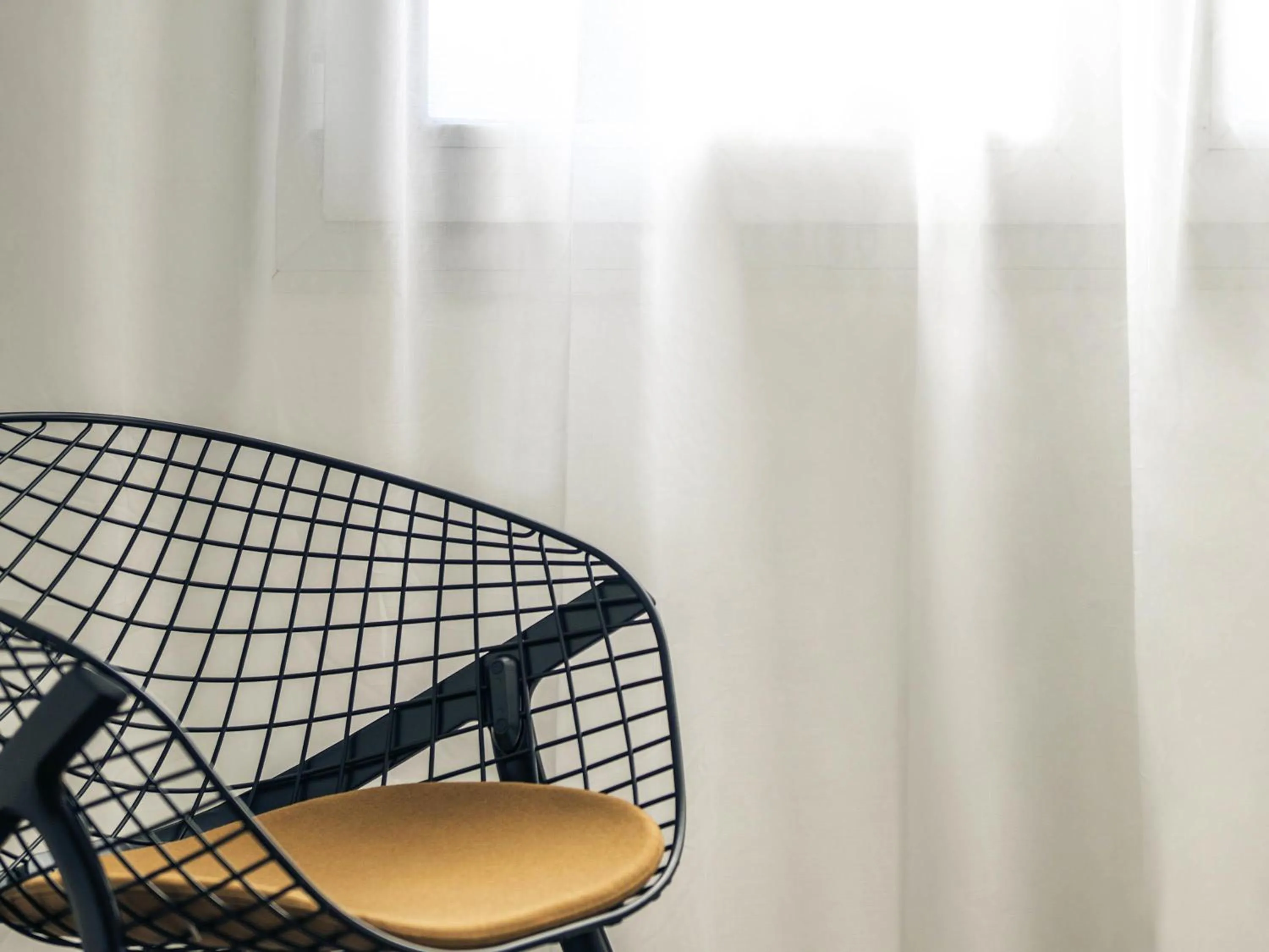 Bedroom in Mercure Valence