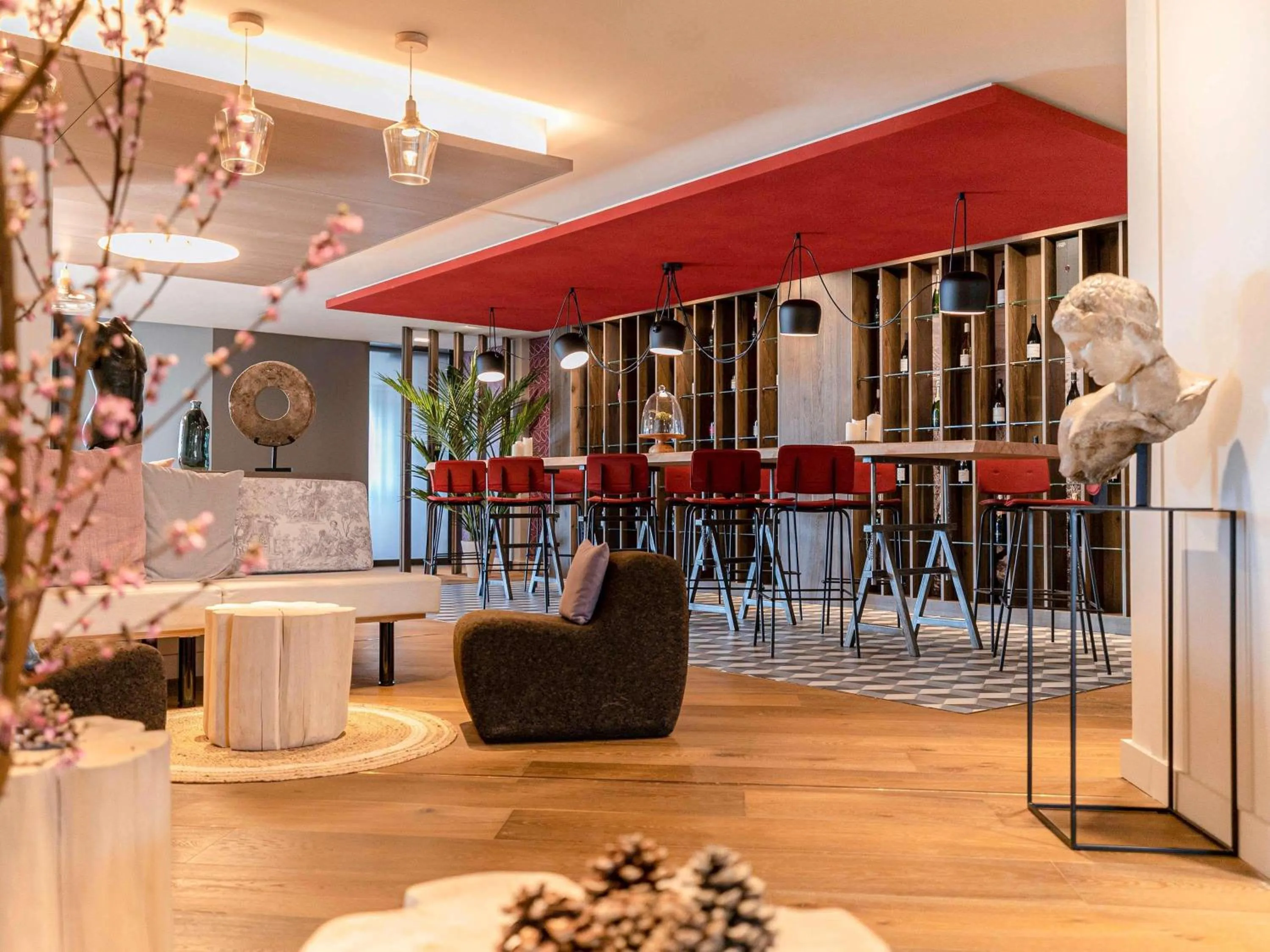 Property building in Mercure Valence