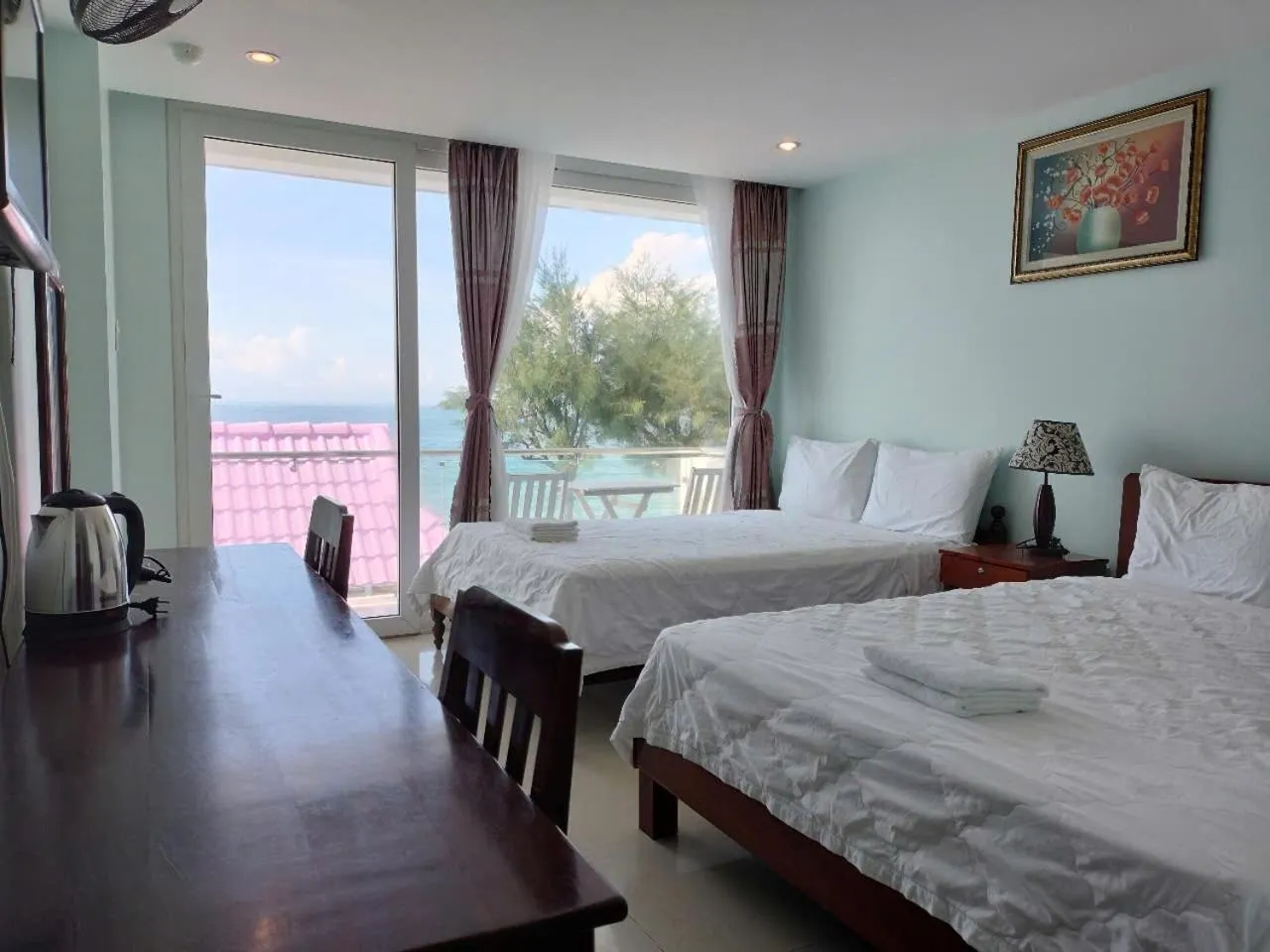 Bed in Hai Yen Family Hotel