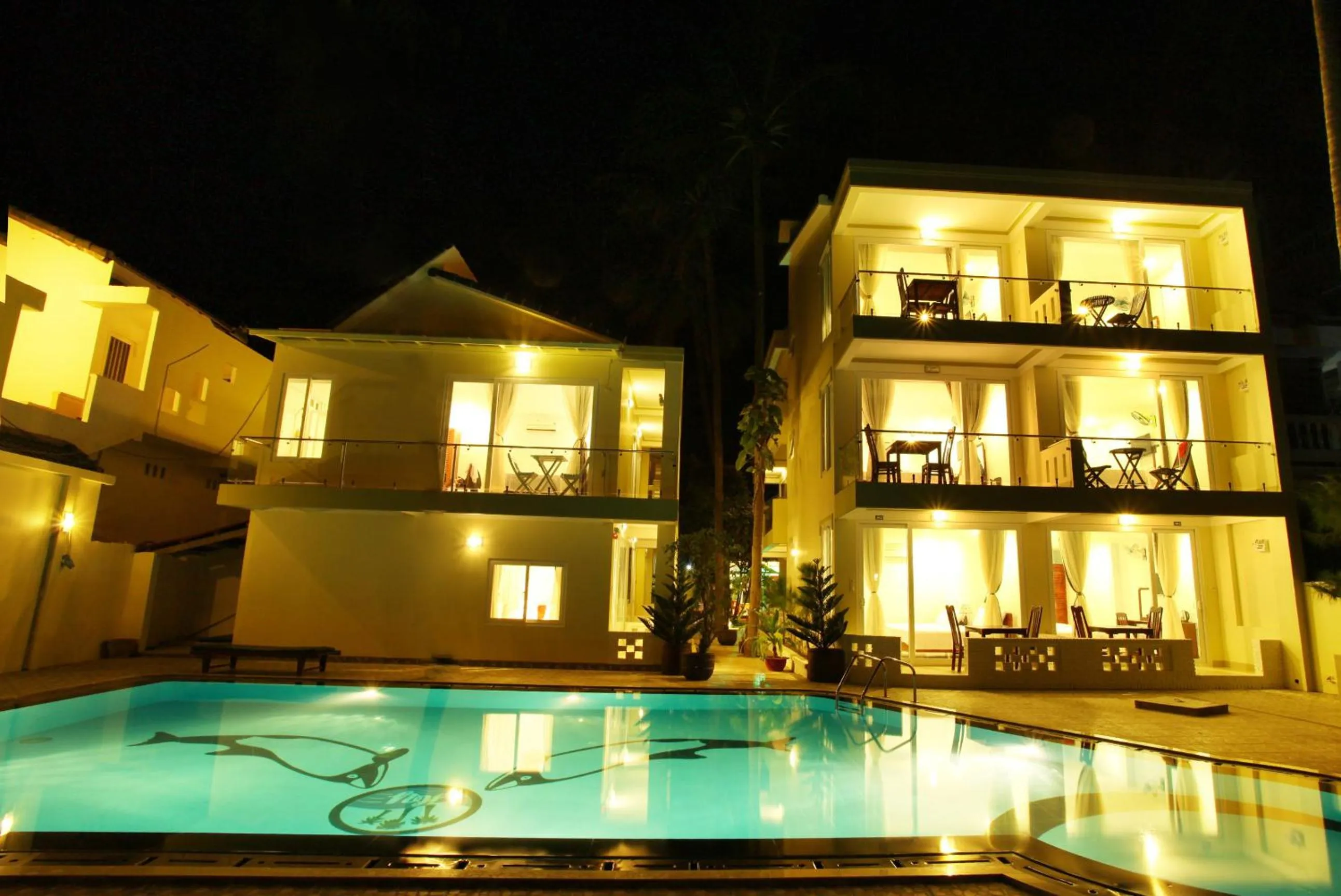 Property building in Hai Yen Family Hotel