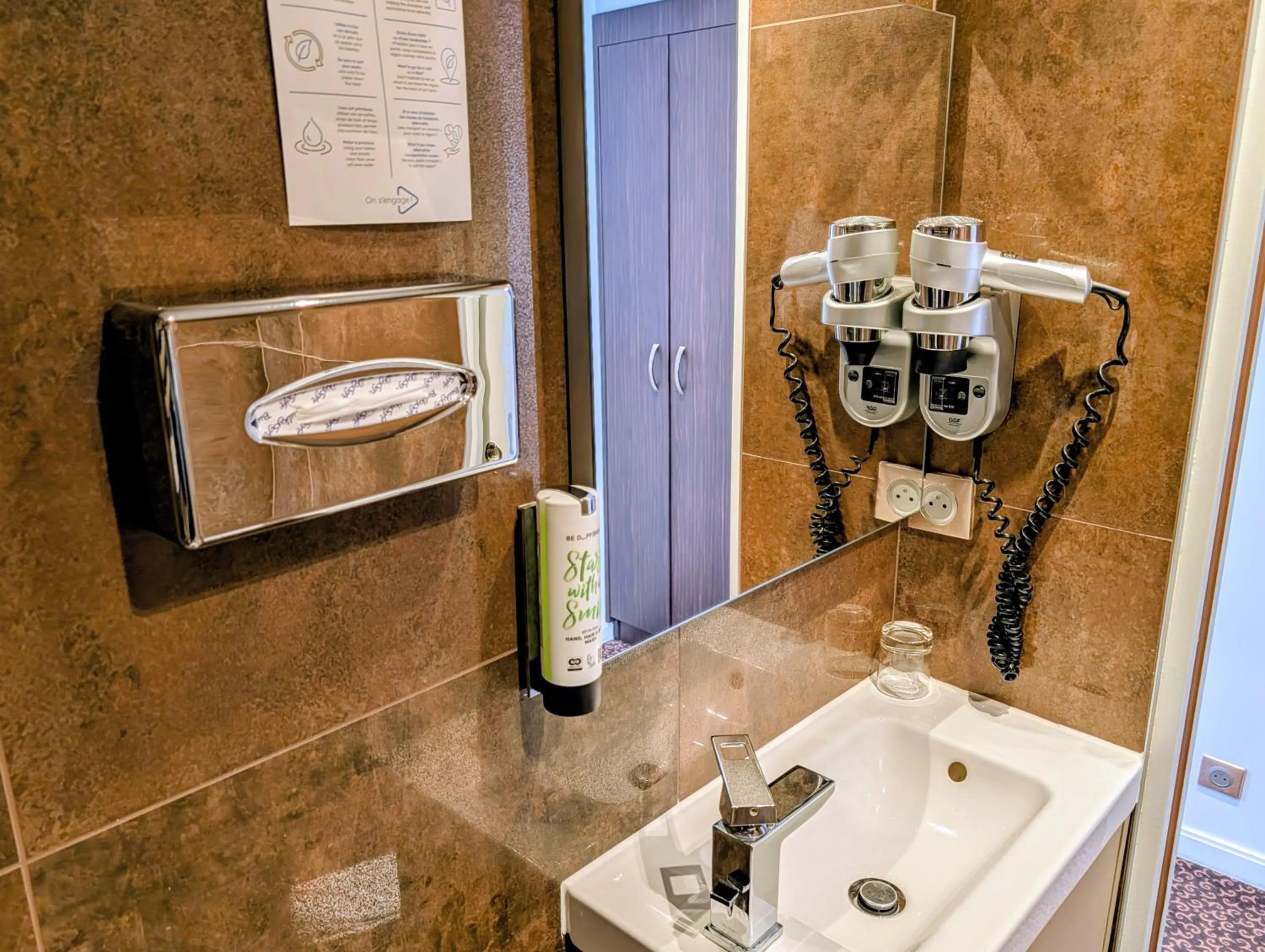 Bathroom in Best Western Empire Elysees