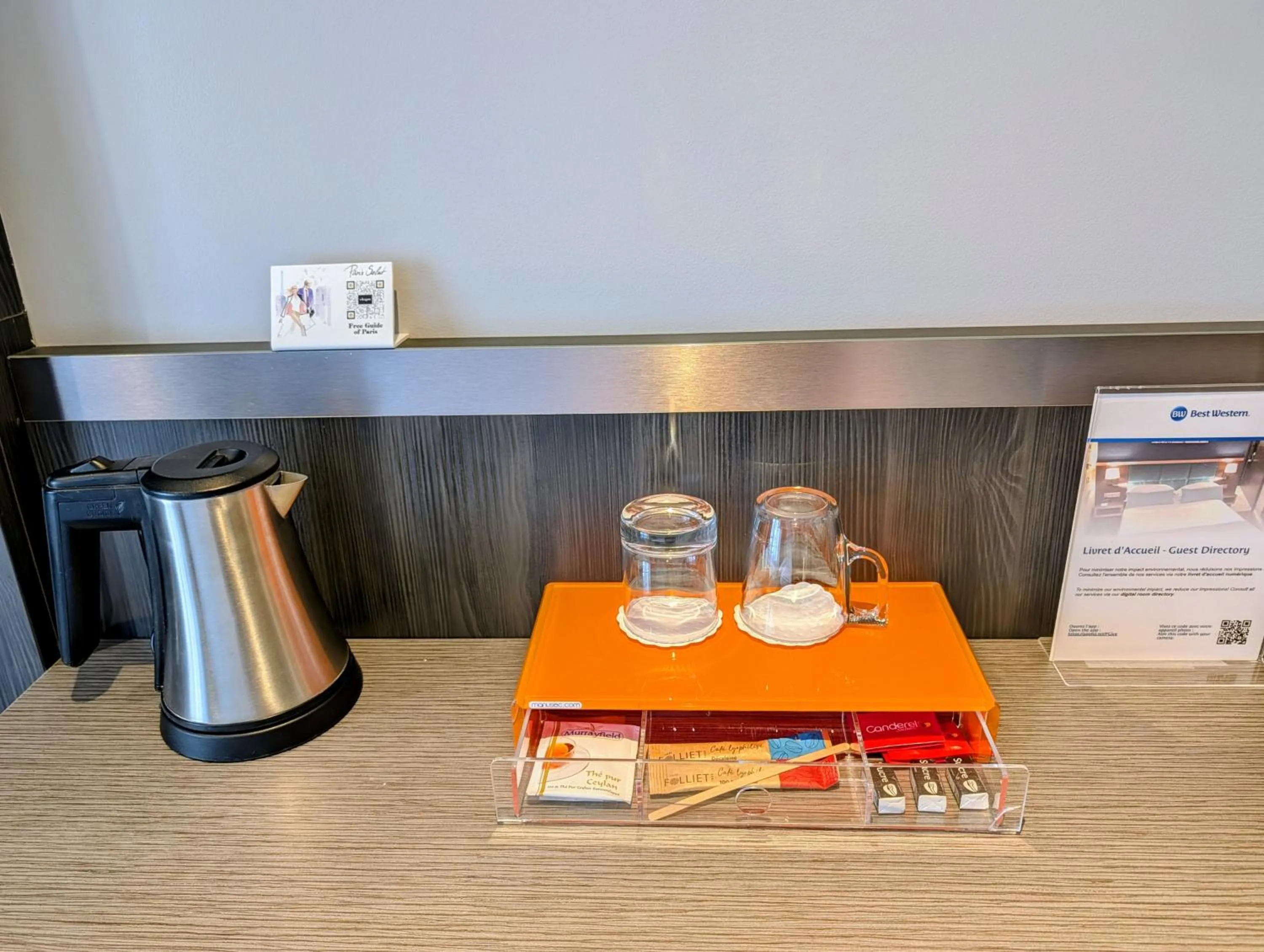 Bedroom in Best Western Empire Elysees