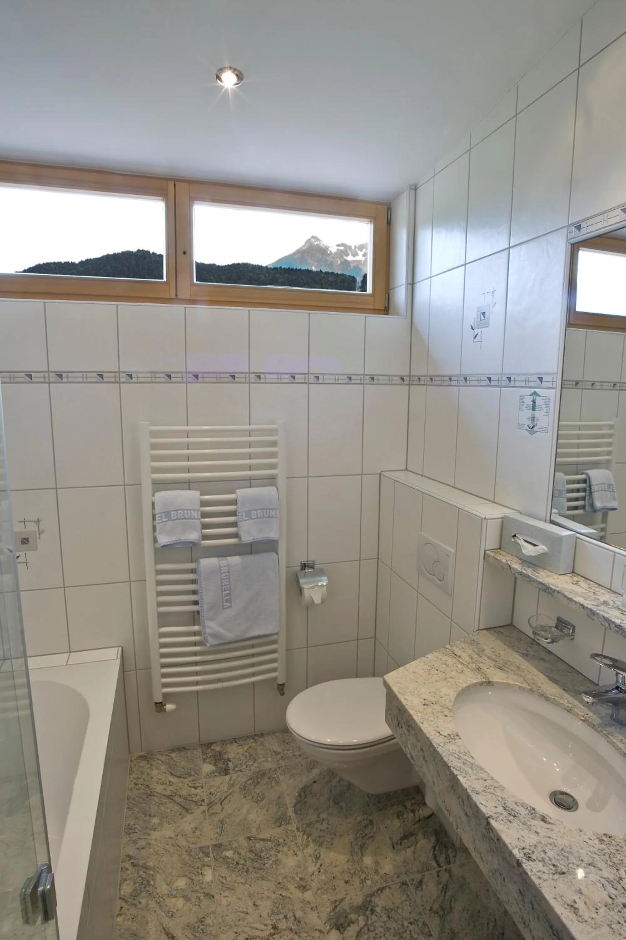 Bathroom in Hotel Brunella