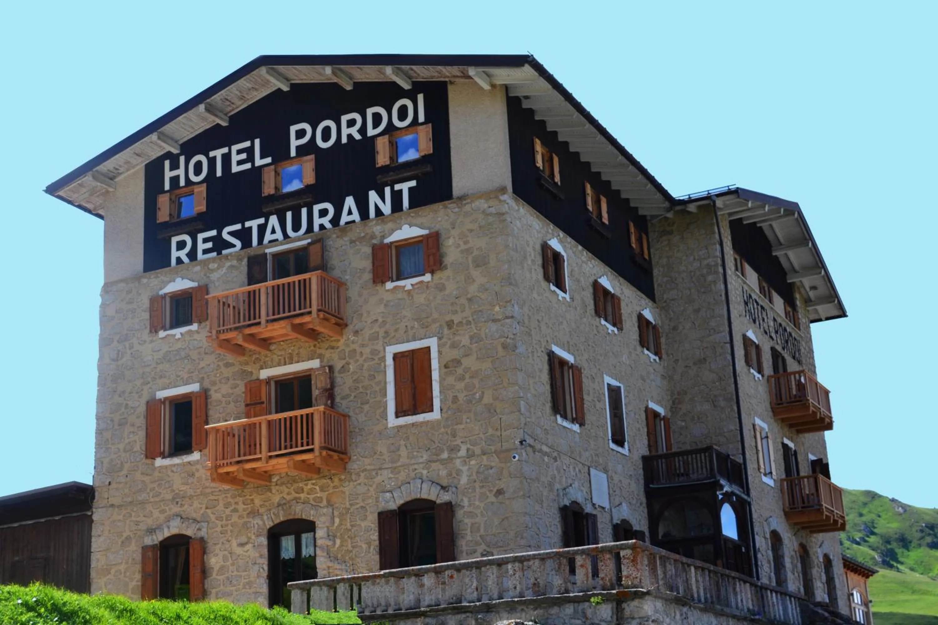 Property building in Hotel Pordoi Passo Pordoi Vegetarian Hotel
