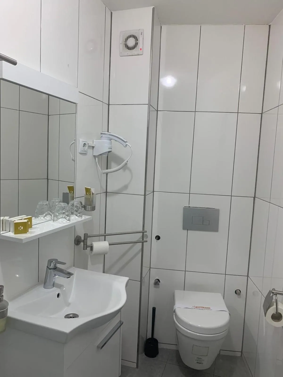 Shower in Kispet Deluxe Hotels&Suites