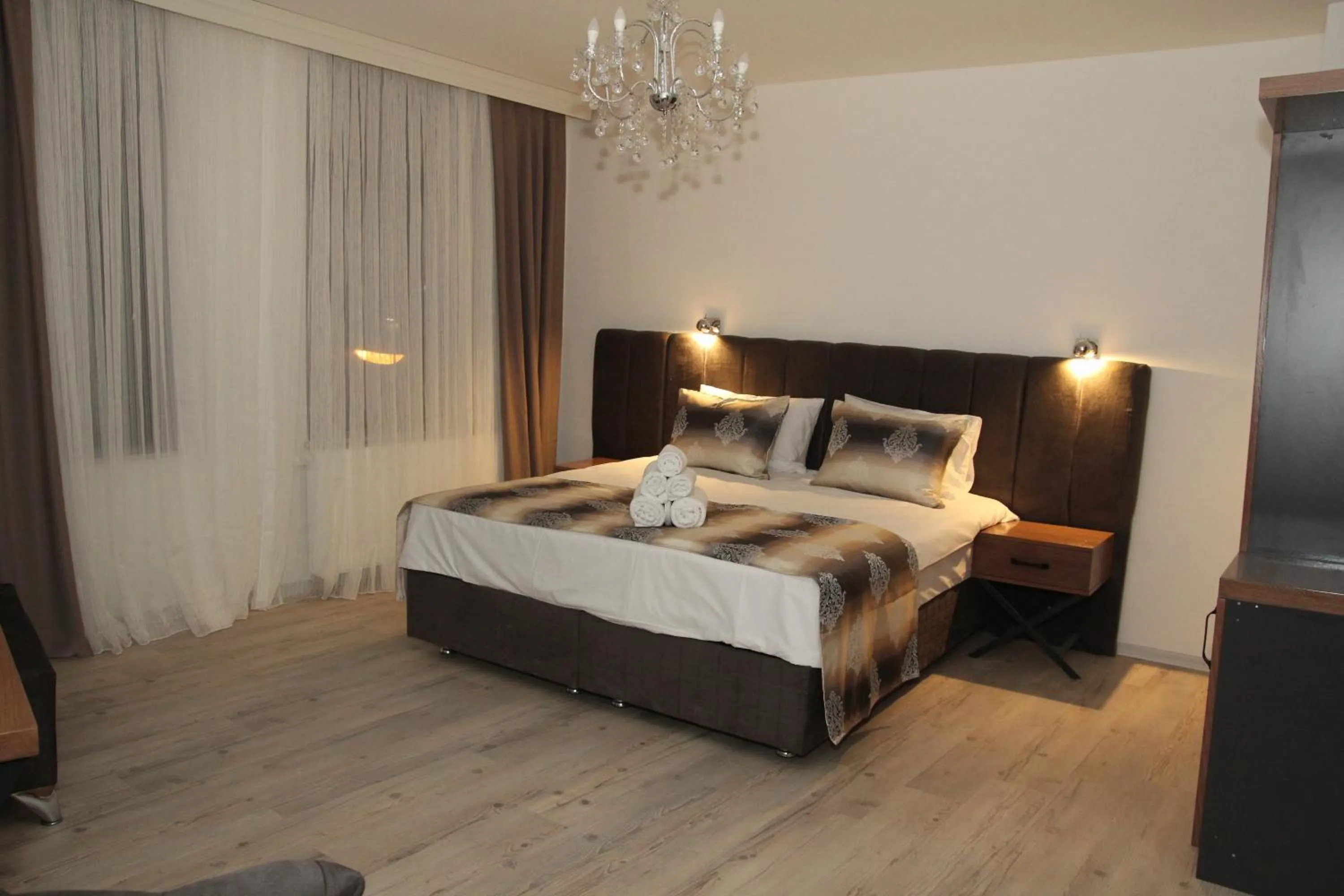 Bed in Kispet Deluxe Hotels&Suites