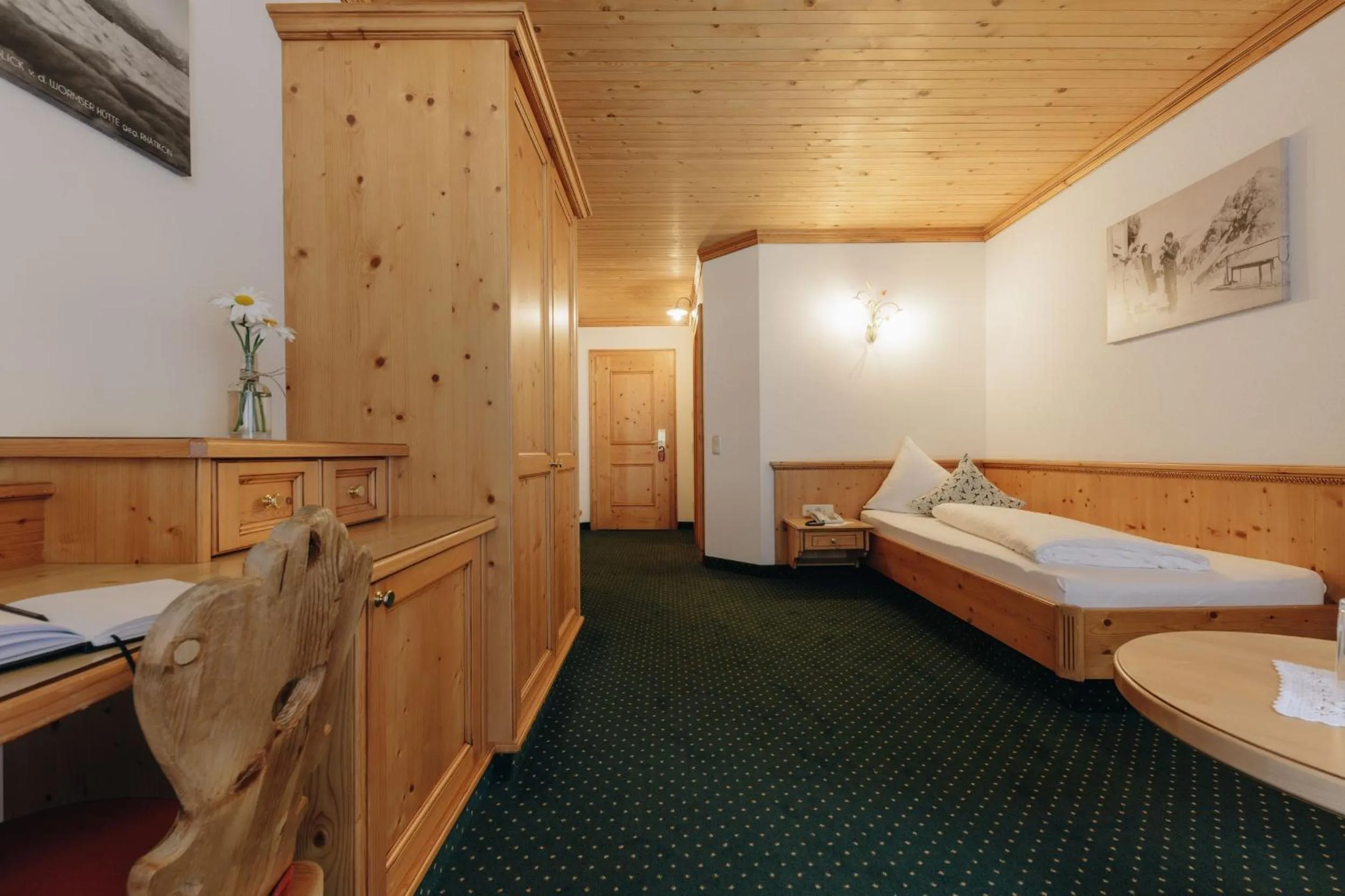 Photo of the whole room, Bed in Hotel Hirschen