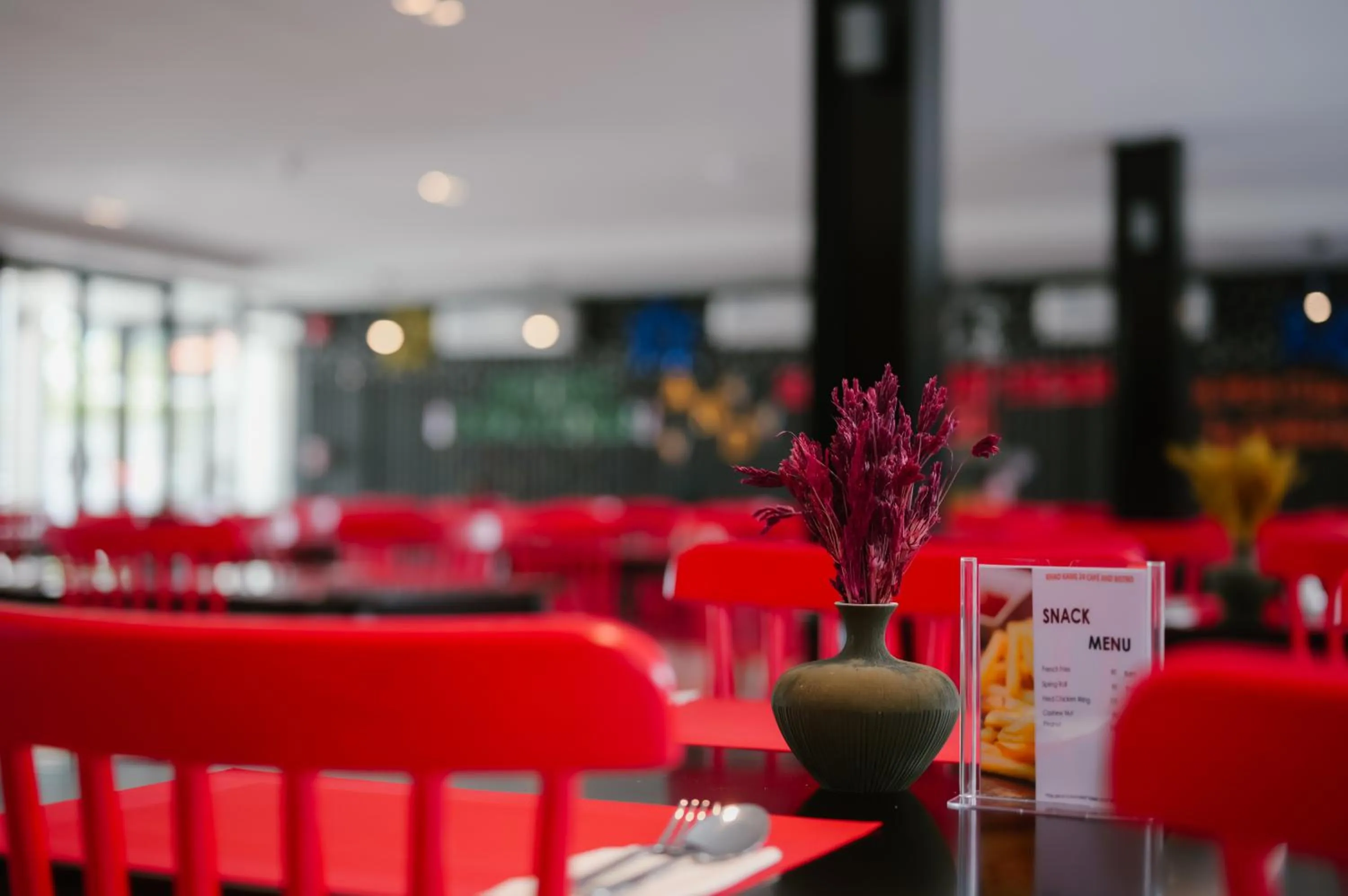 Restaurant/places to eat in The Iconic Hotel Don Mueang Airport