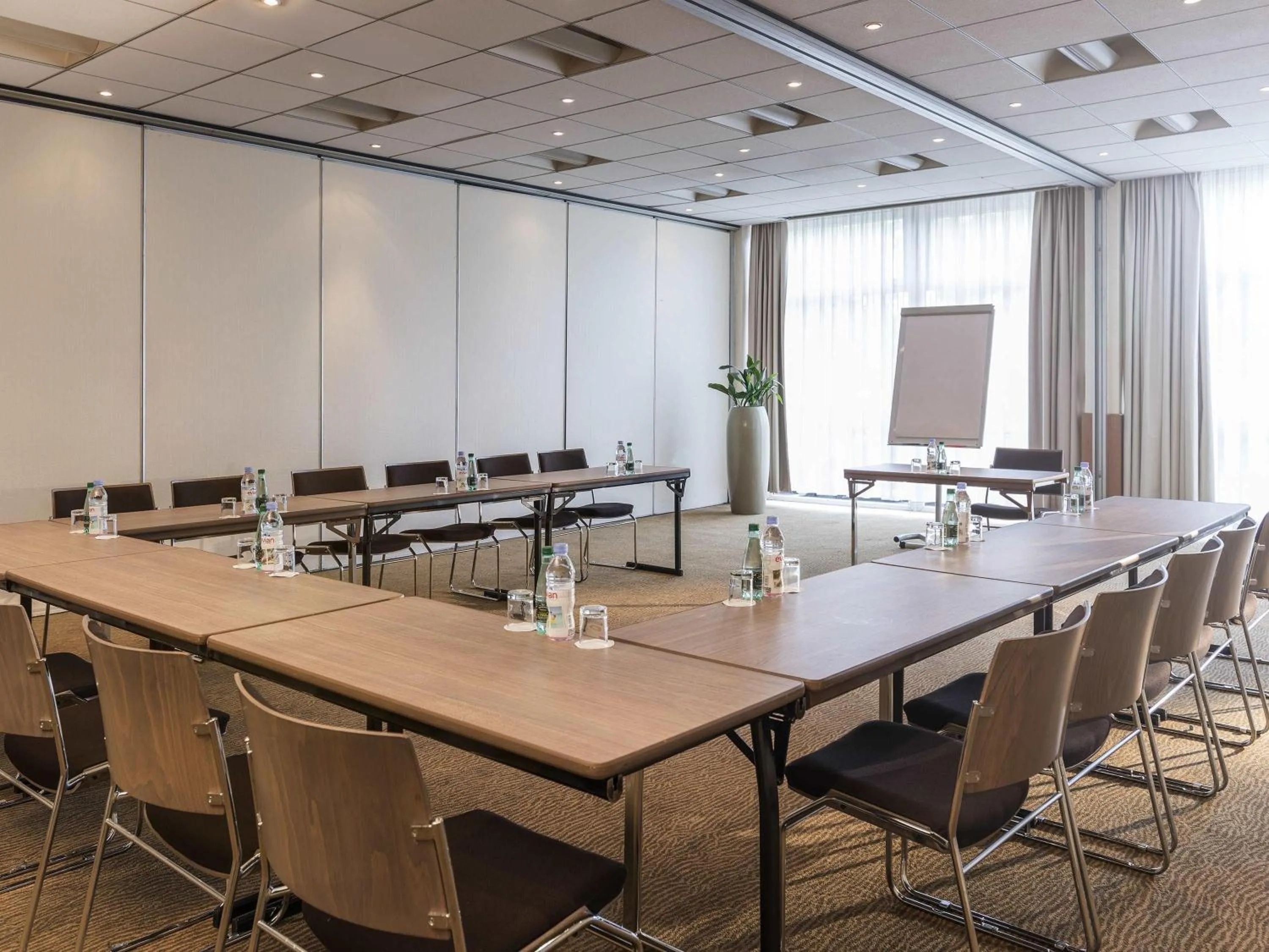 Meeting/conference room in Novotel Paris Nord Expo Aulnay