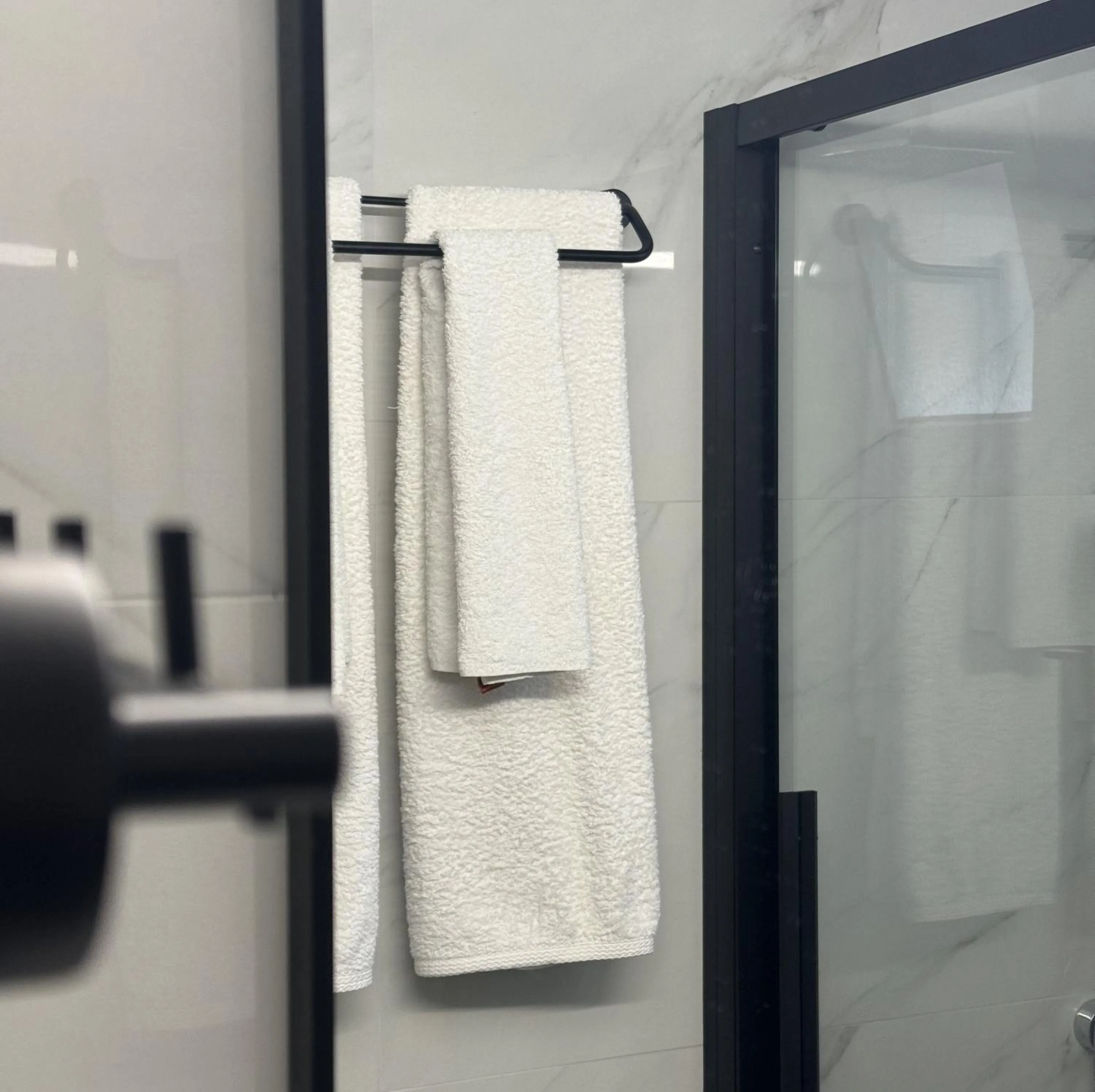 Bathroom in Vasilios Marinos Rooms