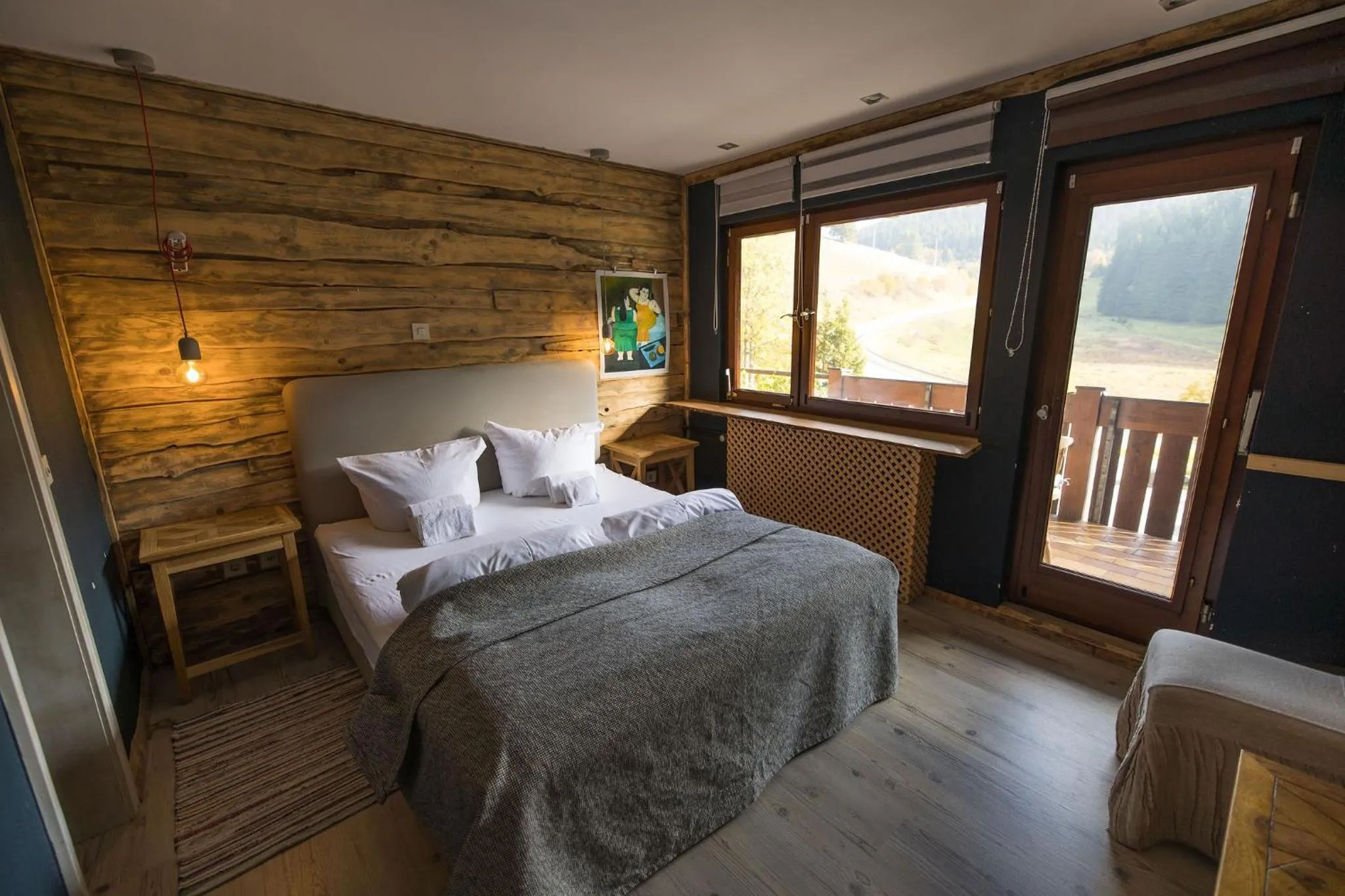 Bed in Berghotel und Restaurant Kräuter Chalet