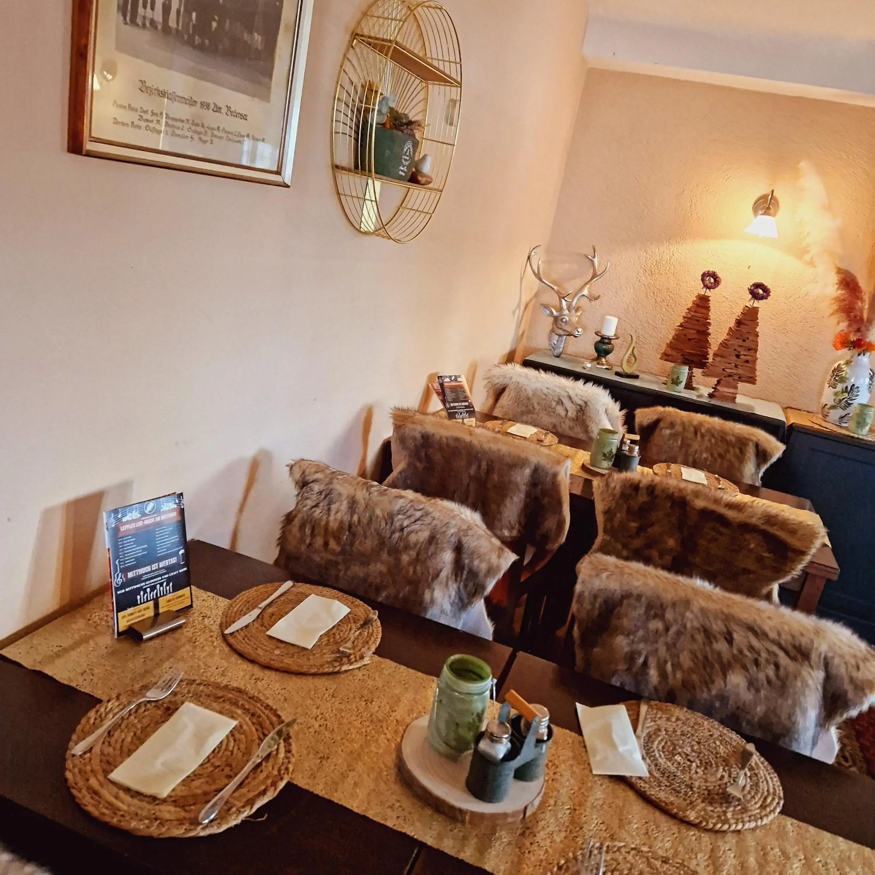 Restaurant/places to eat in Gasthof Bräuhaus Lepple