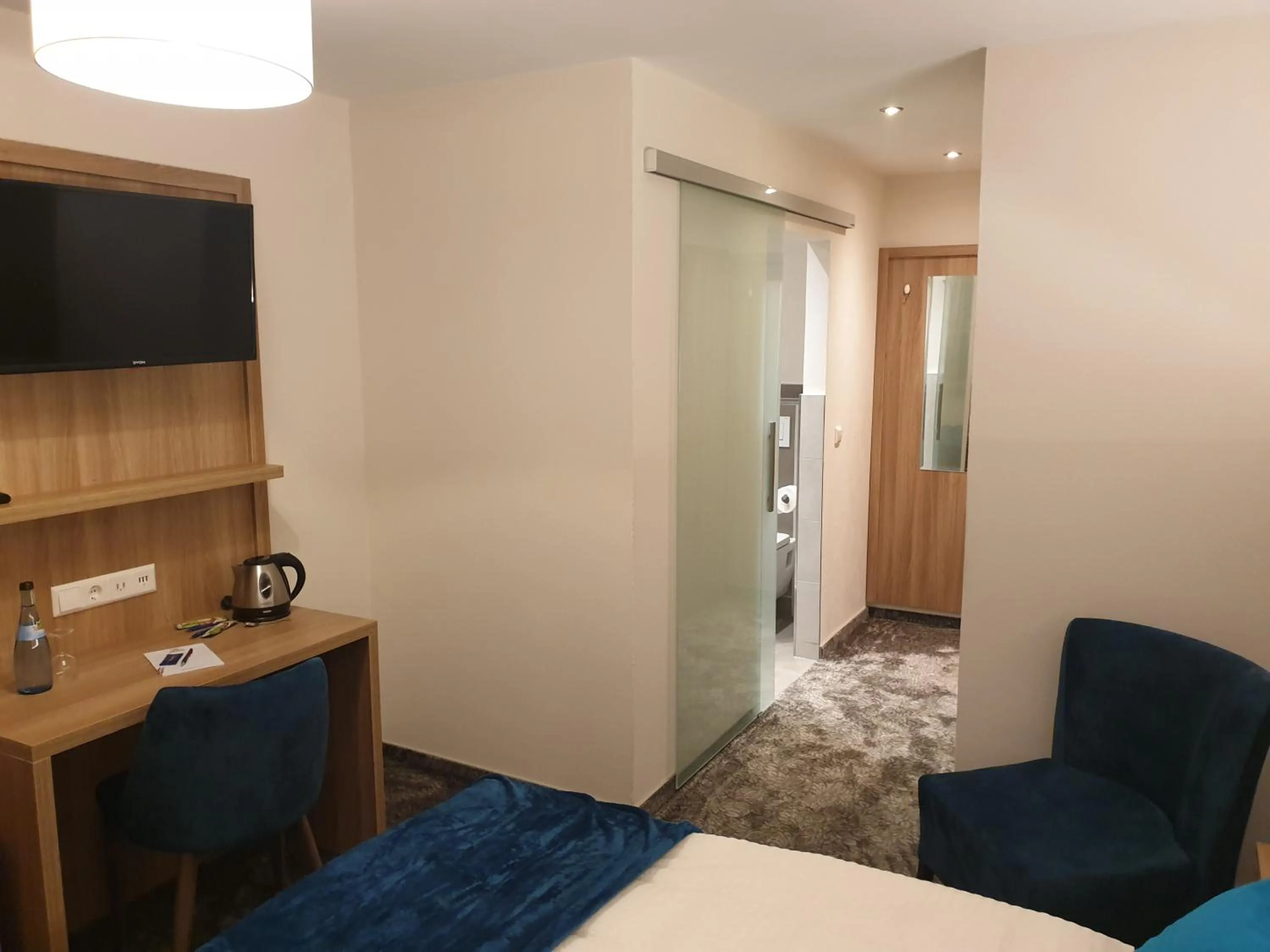 Bedroom, Bed in Gasthof Bräuhaus Lepple