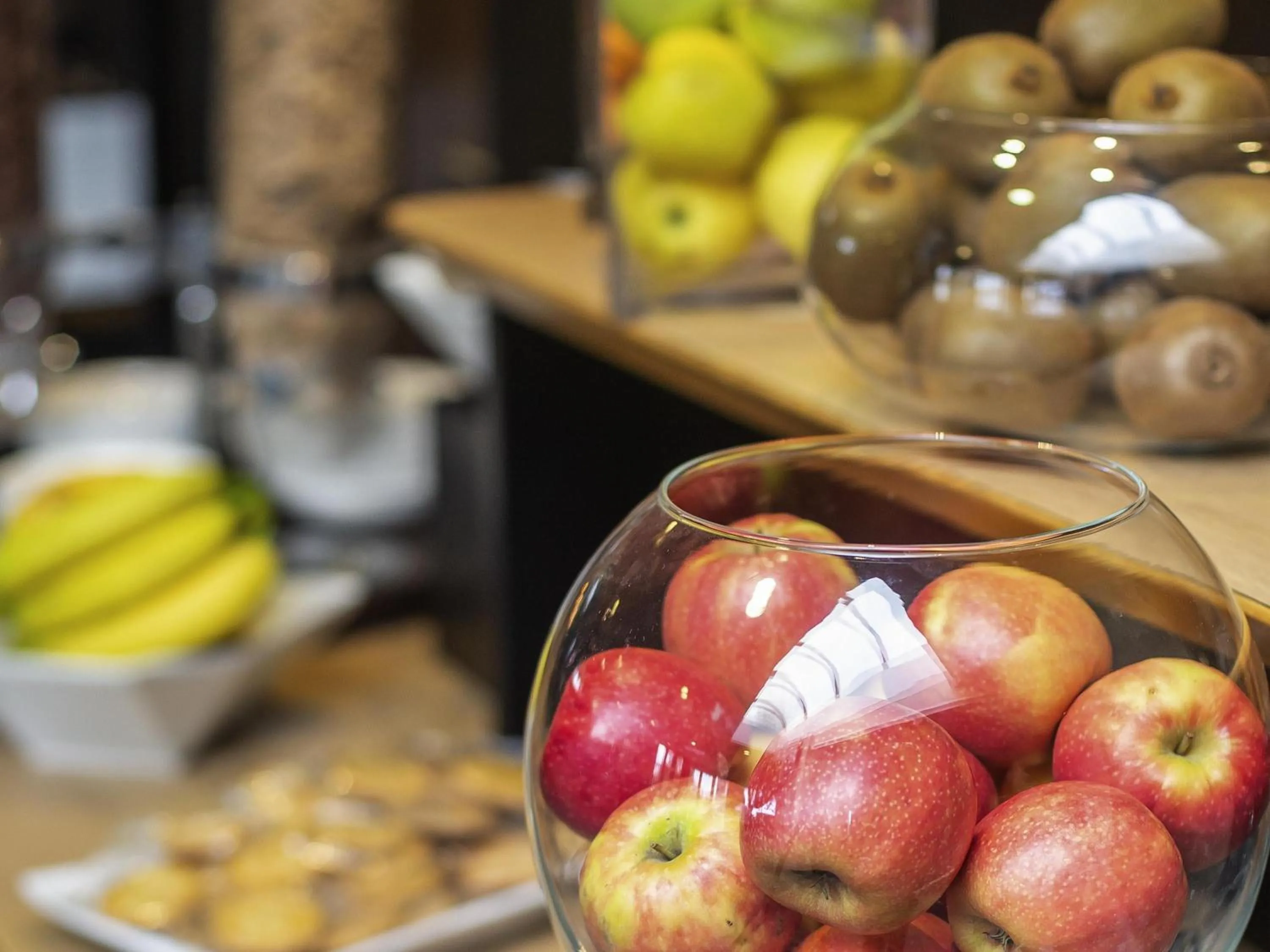 Restaurant/places to eat in Mercure Vannes Le Port