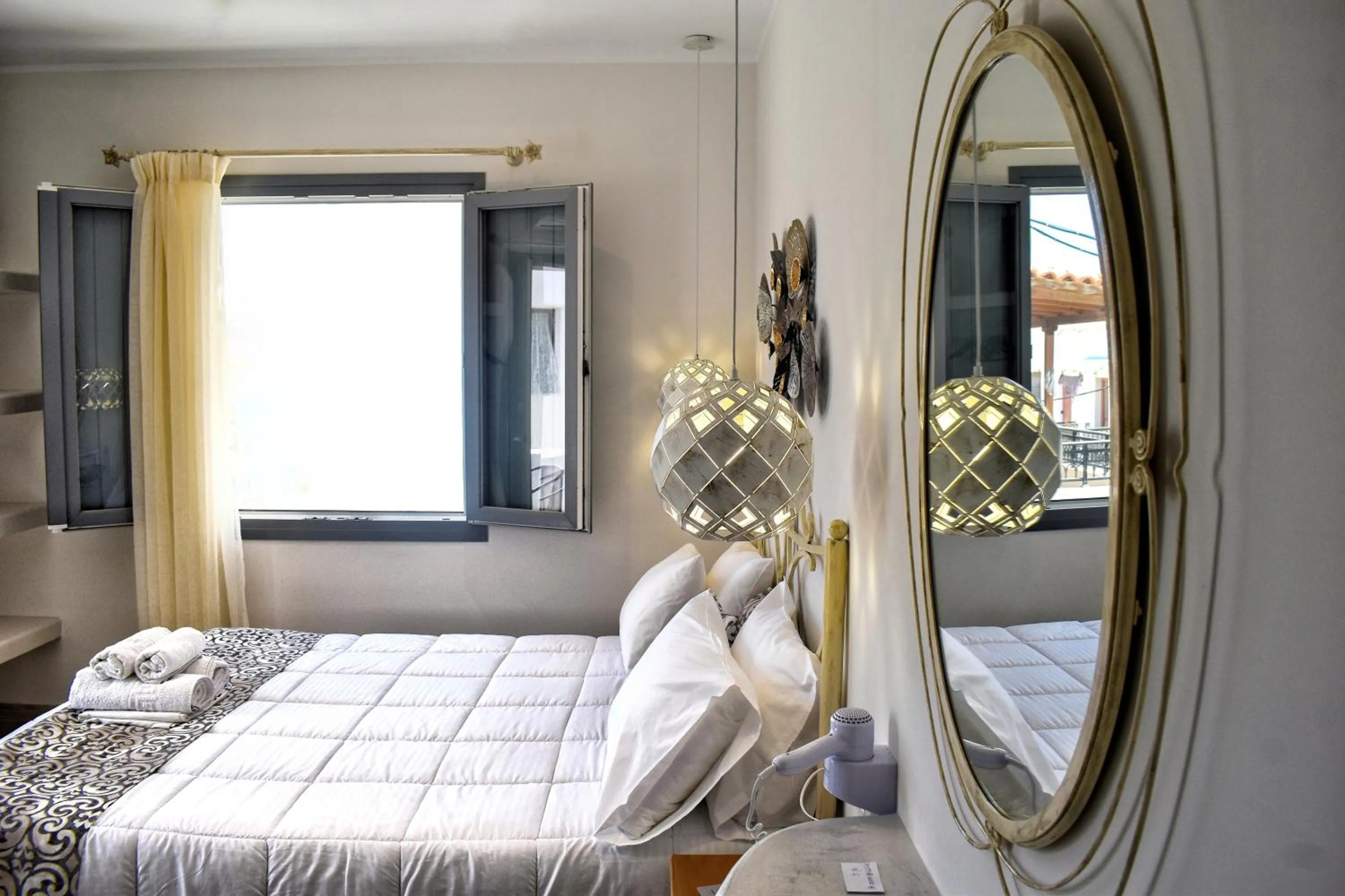 Bed in Naxos Enjoy Apartments