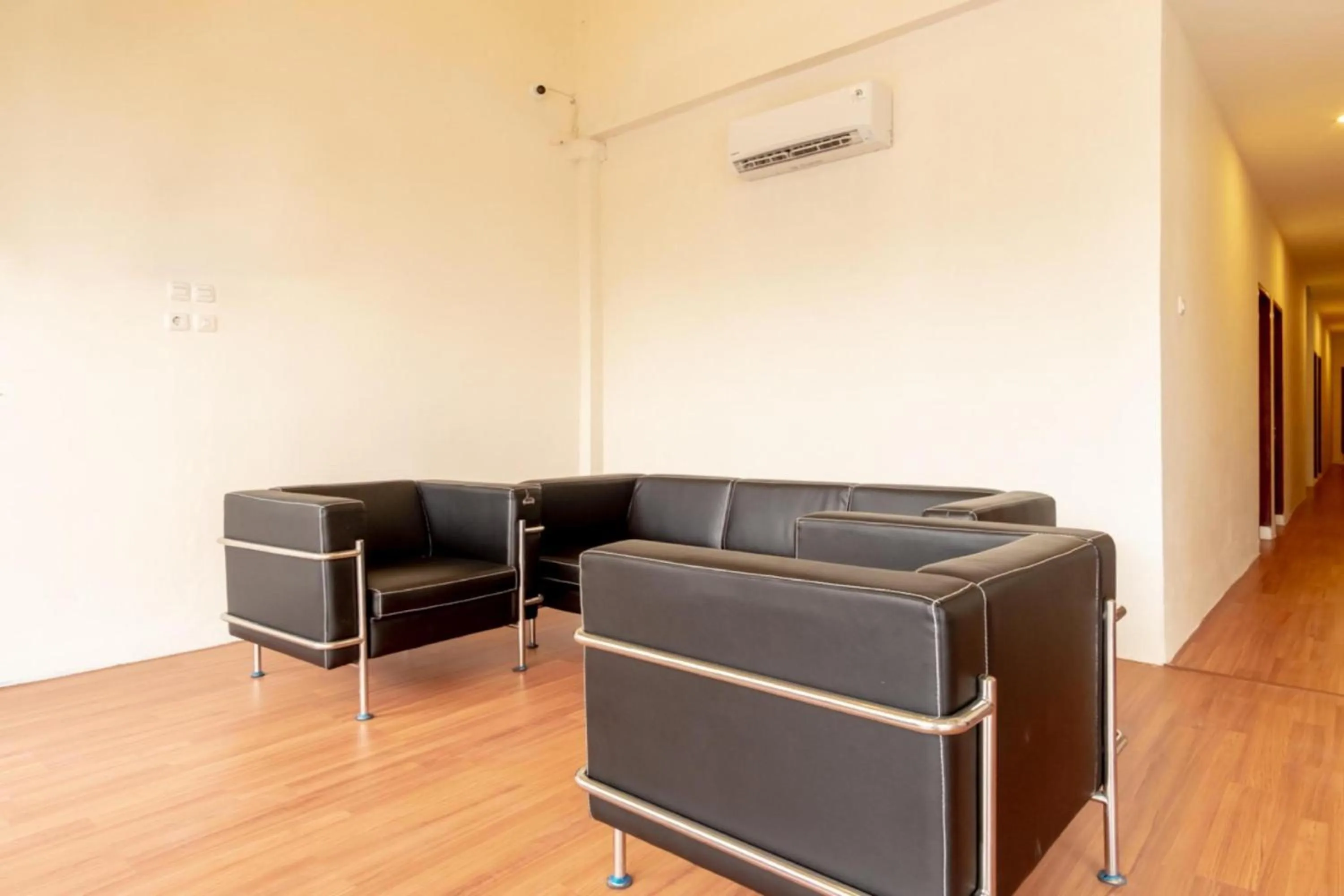 Lobby or reception in Collection O Medan City Near Rsud Dr Pirngadi Formerly Tmj Guest House