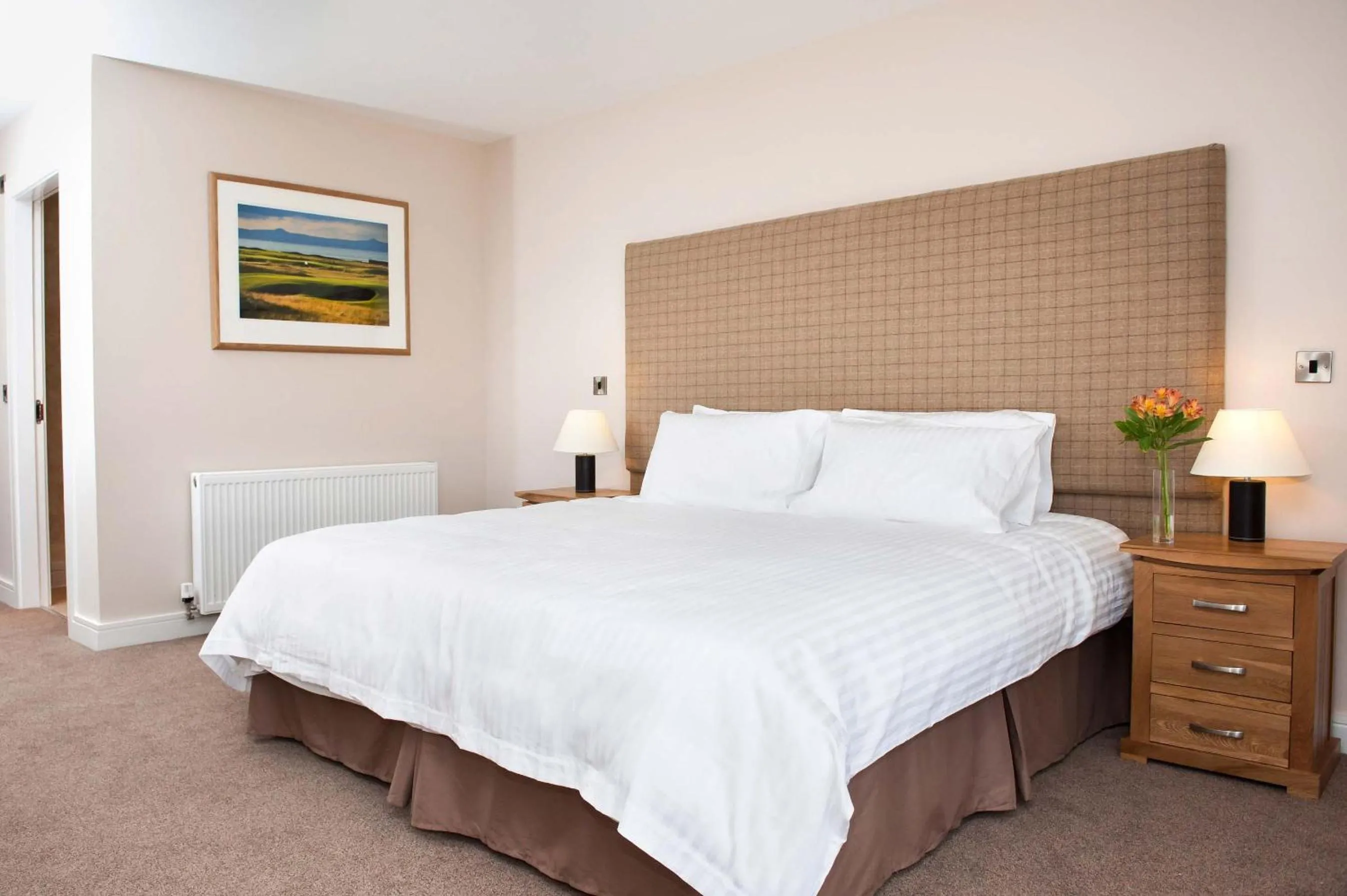 Bedroom, Bed in The Lodge at Craigielaw and Golf Courses