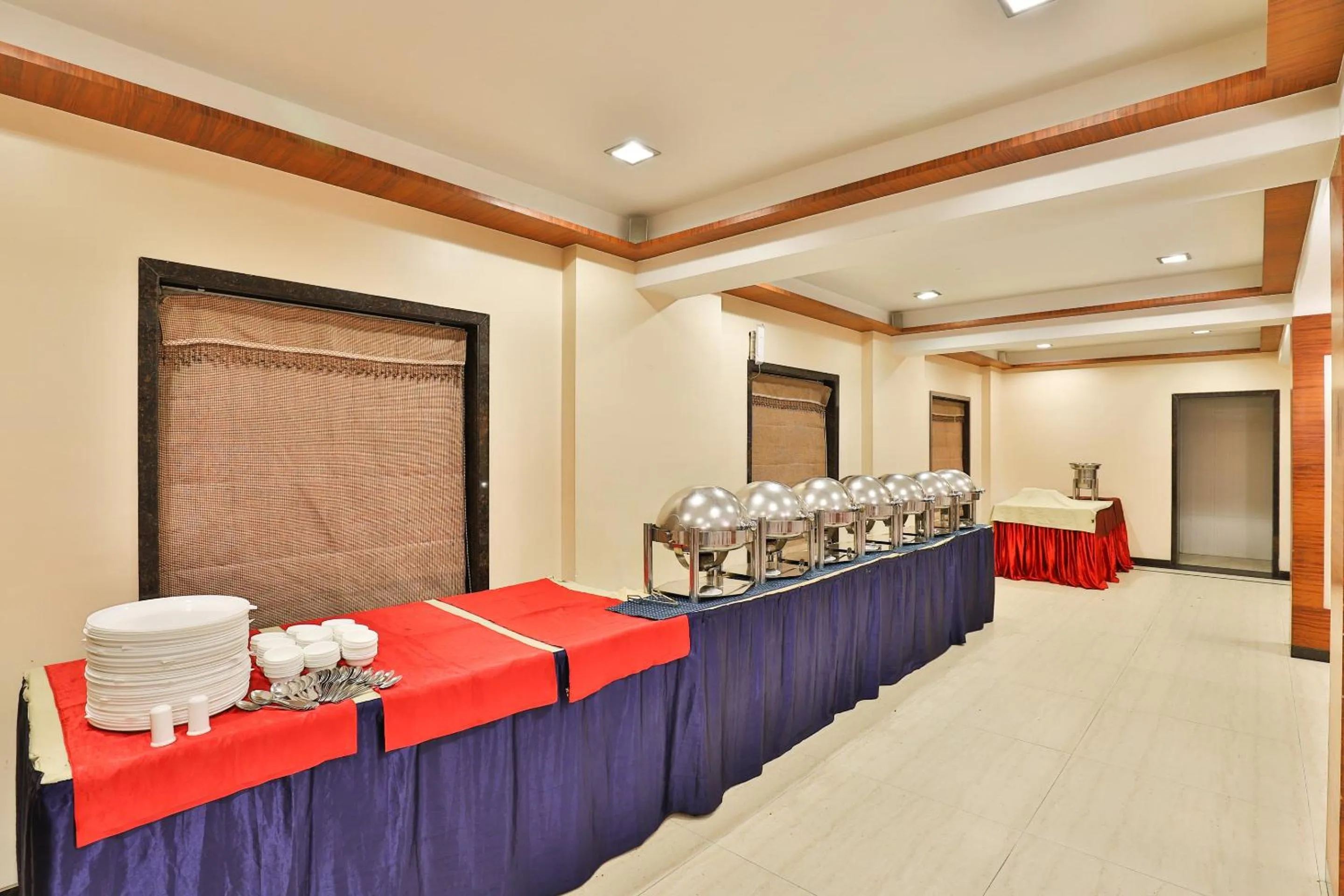 Food and drinks in Hotel President