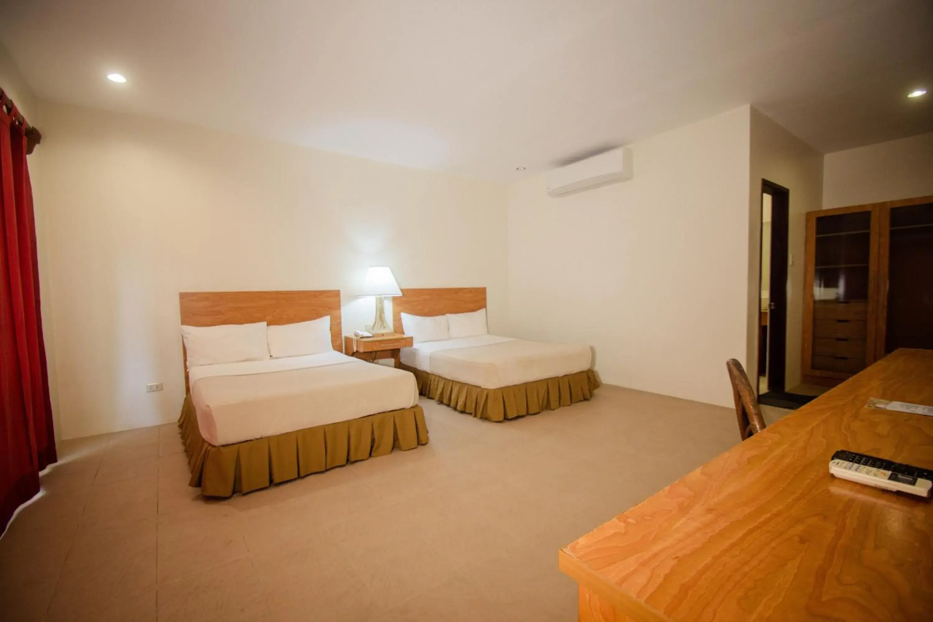 Lagoon Deluxe in Almont Inland Resort Lagoon Deluxe in Almont Inland Resort