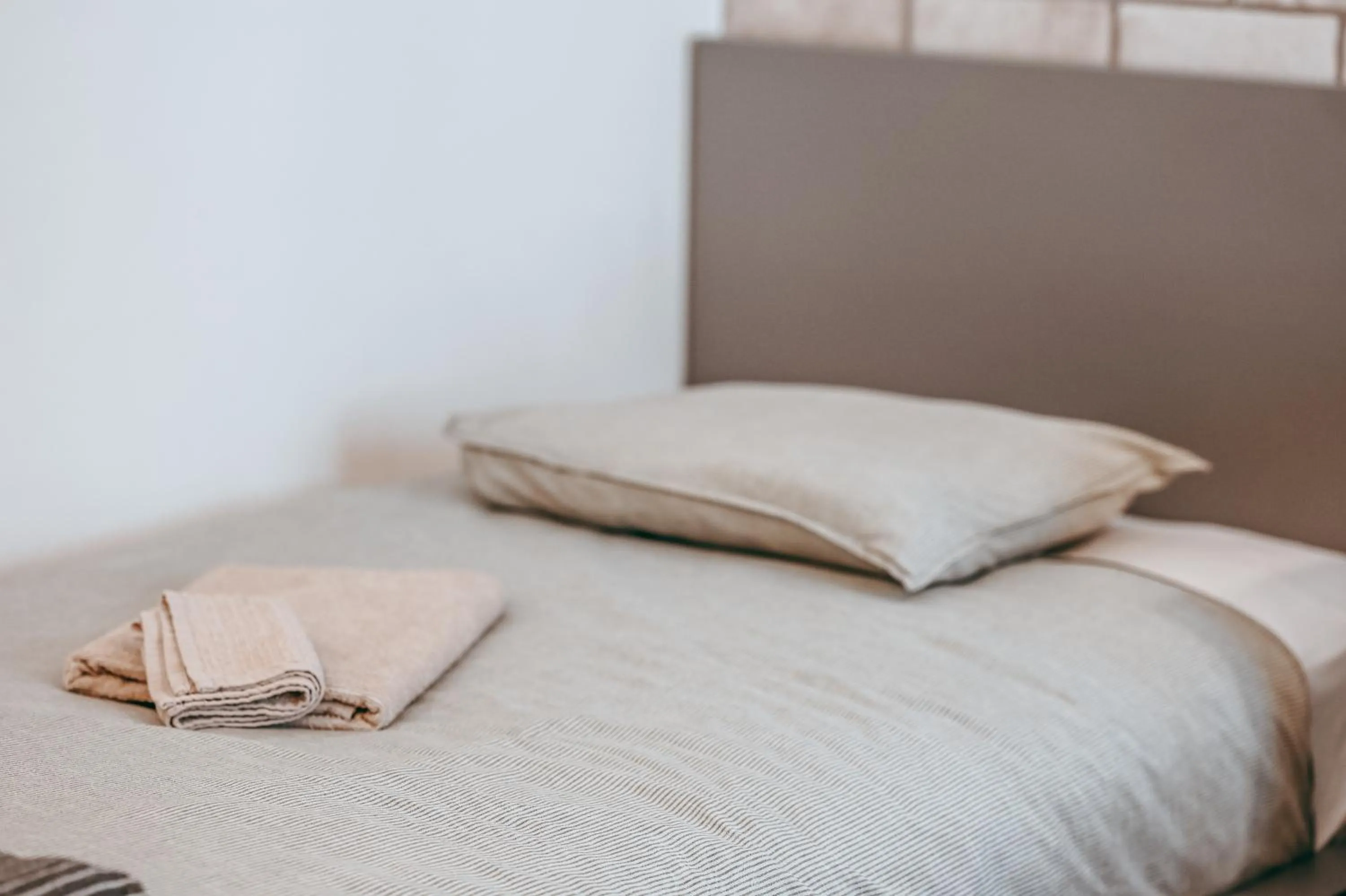 Bed in Wake Up Esch City