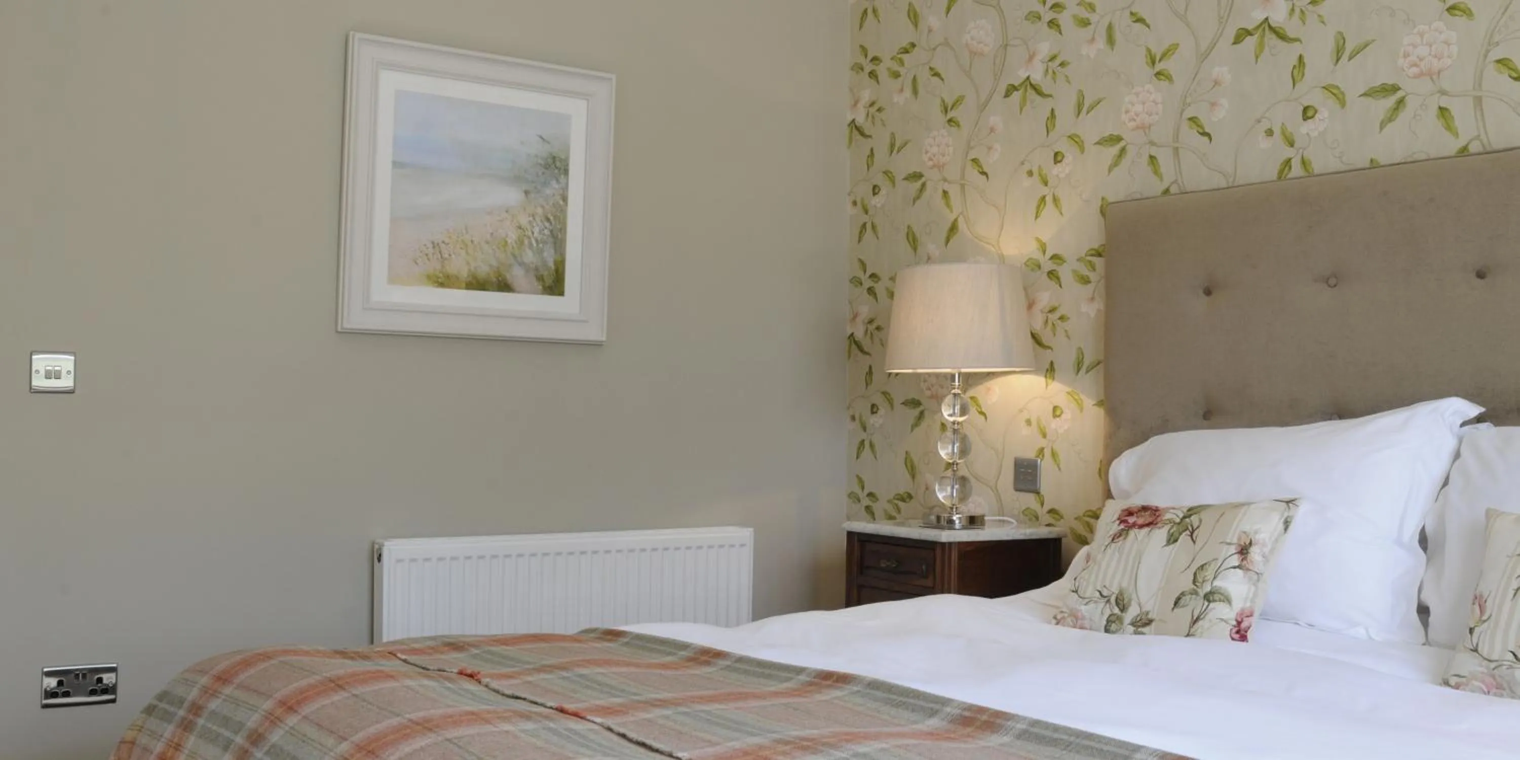 Bedroom, Bed in The Swallows Rest Bed & Breakfast