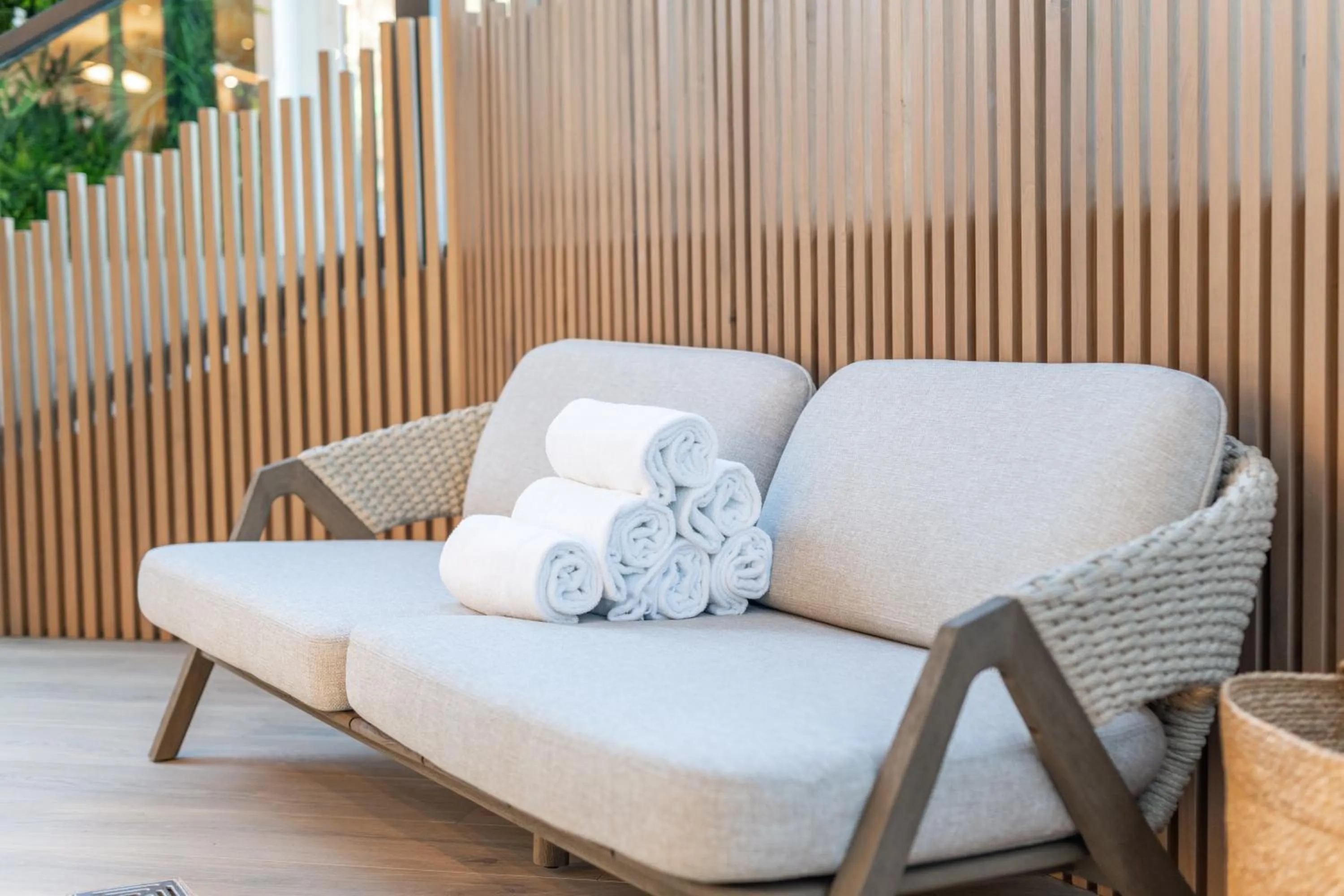 Pool view in Mercure Grenoble Centre Porte des Alpes