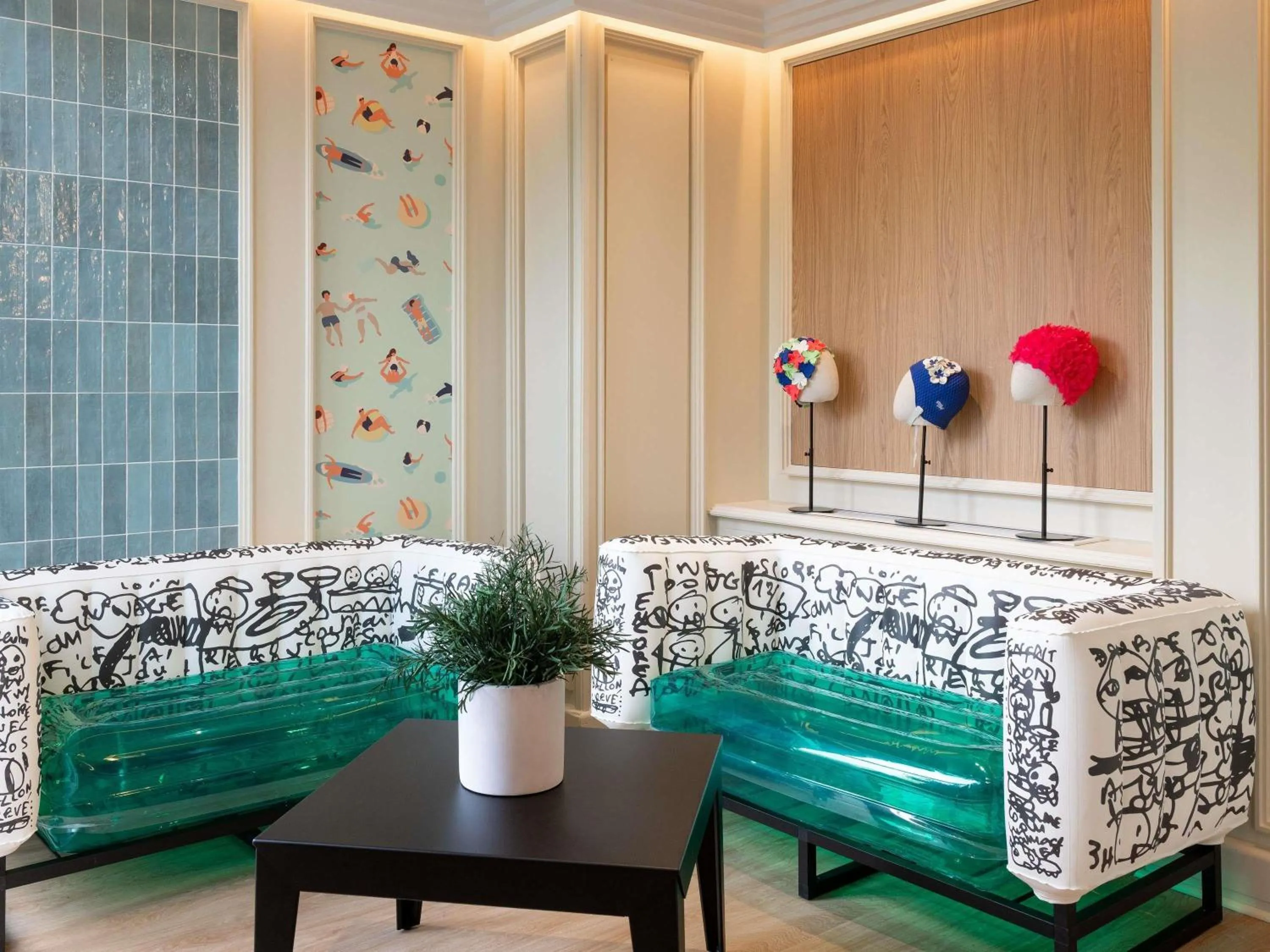 Lounge or bar in Mercure Grenoble Centre Porte des Alpes