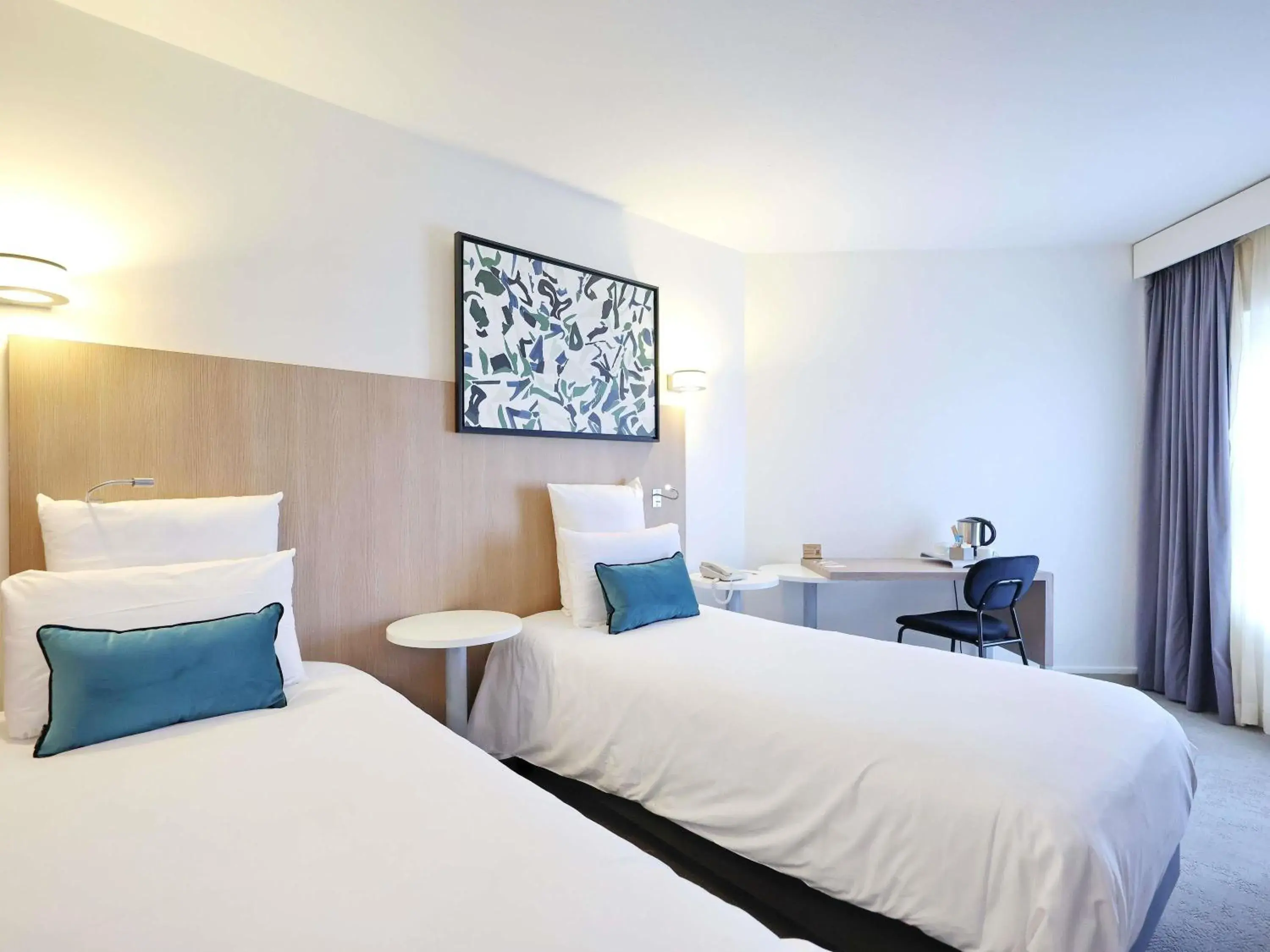 Standard Room with Two Zip Beds - single occupancy in Mercure Grenoble Centre Porte des Alpes Standard Room with Two Zip Beds - single occupancy in Mercure Grenoble Centre Porte des Alpes
