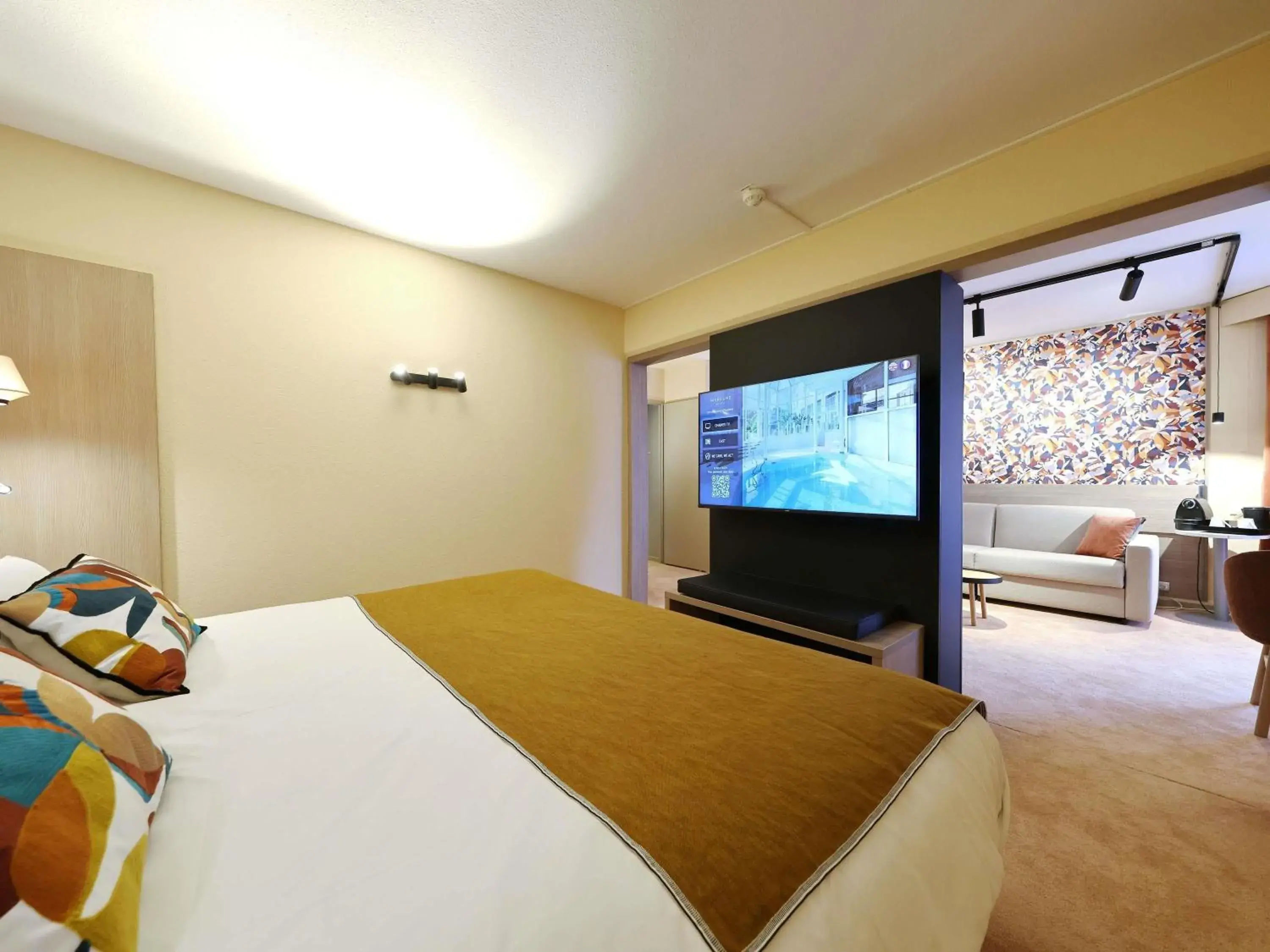 Junior Suite - single occupancy in Mercure Grenoble Centre Porte des Alpes Junior Suite - single occupancy in Mercure Grenoble Centre Porte des Alpes