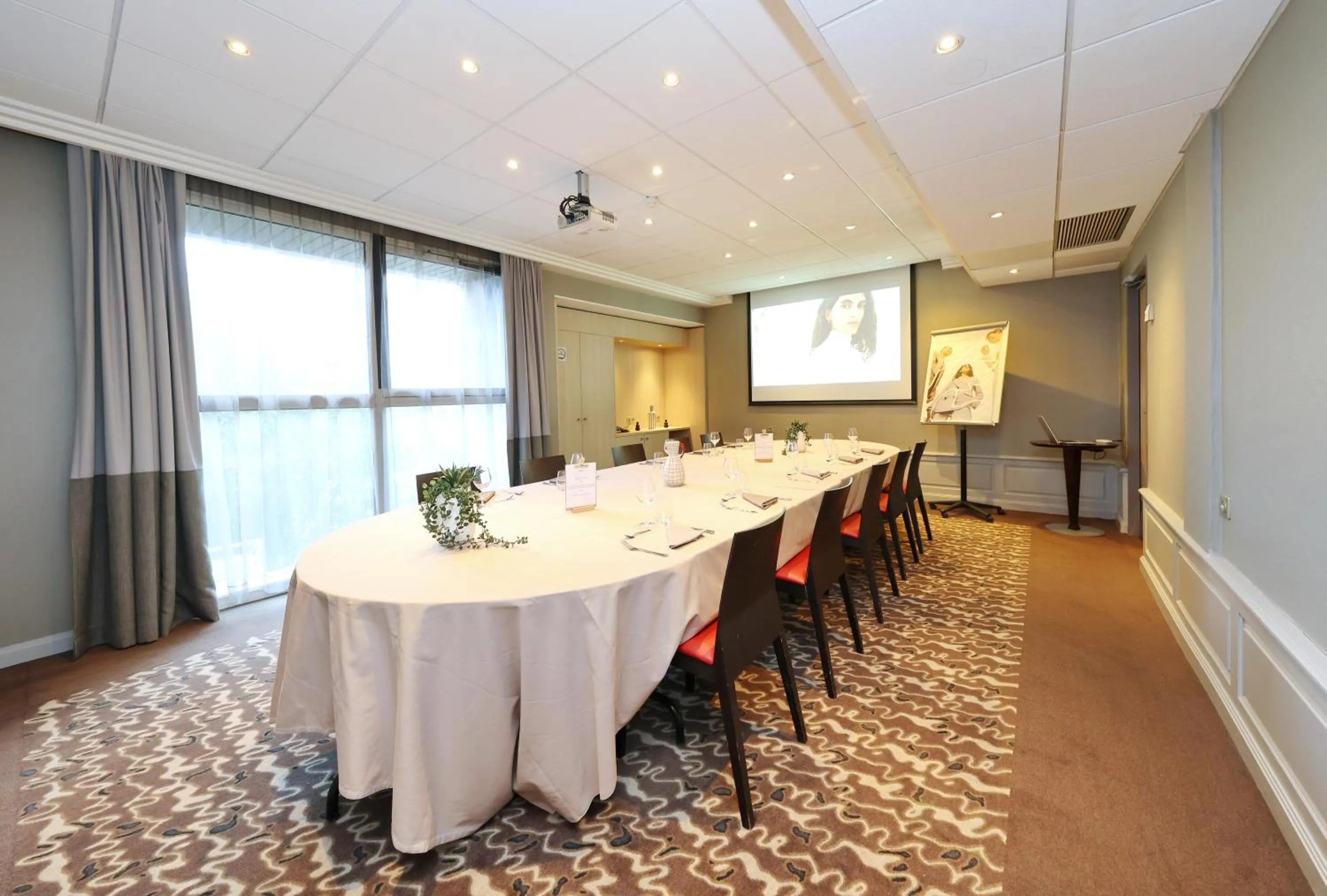 Meeting/conference room in Mercure Grenoble Centre Porte des Alpes