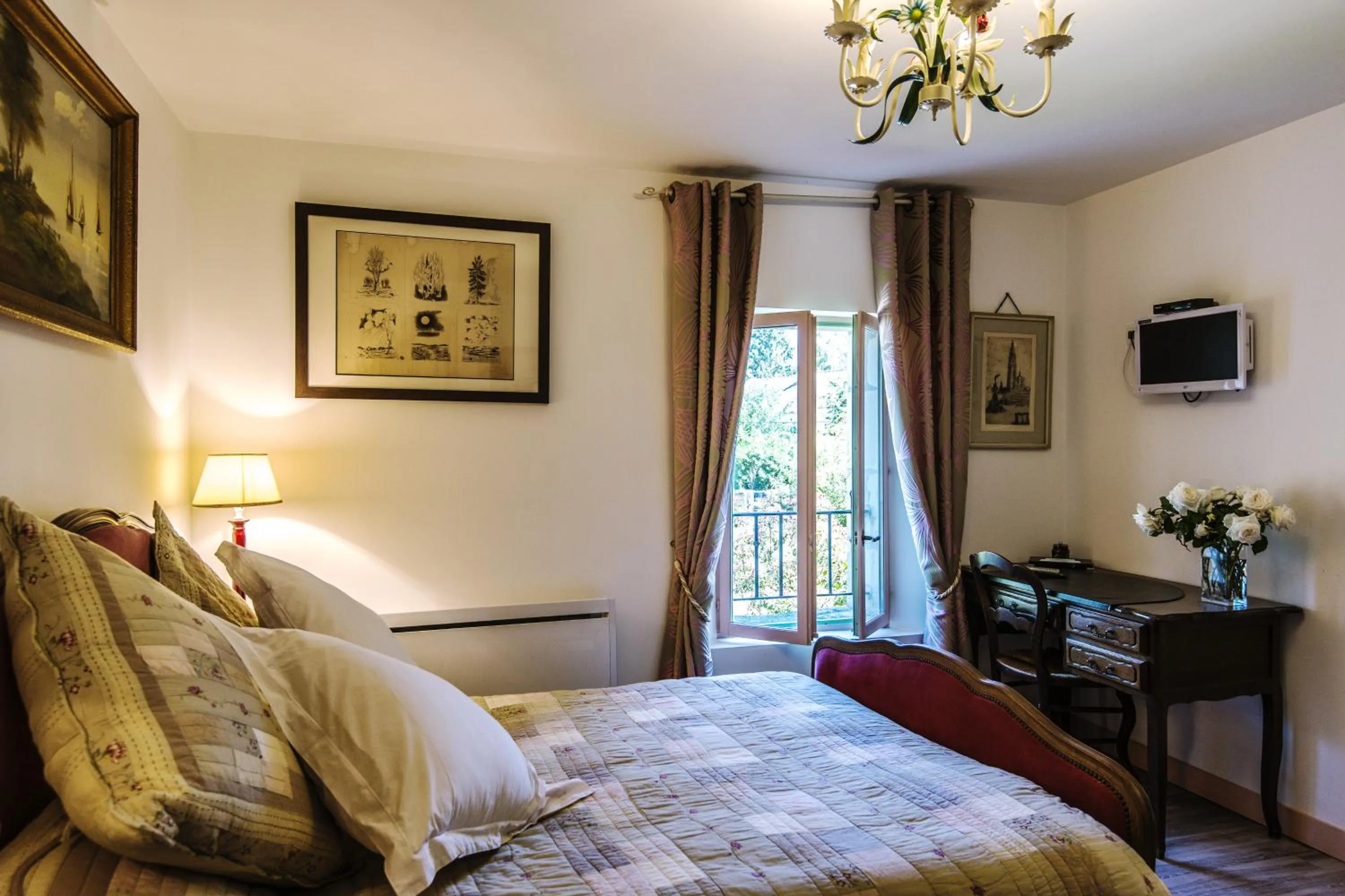 Bedroom in Le Petit Domaine de Bois Avril