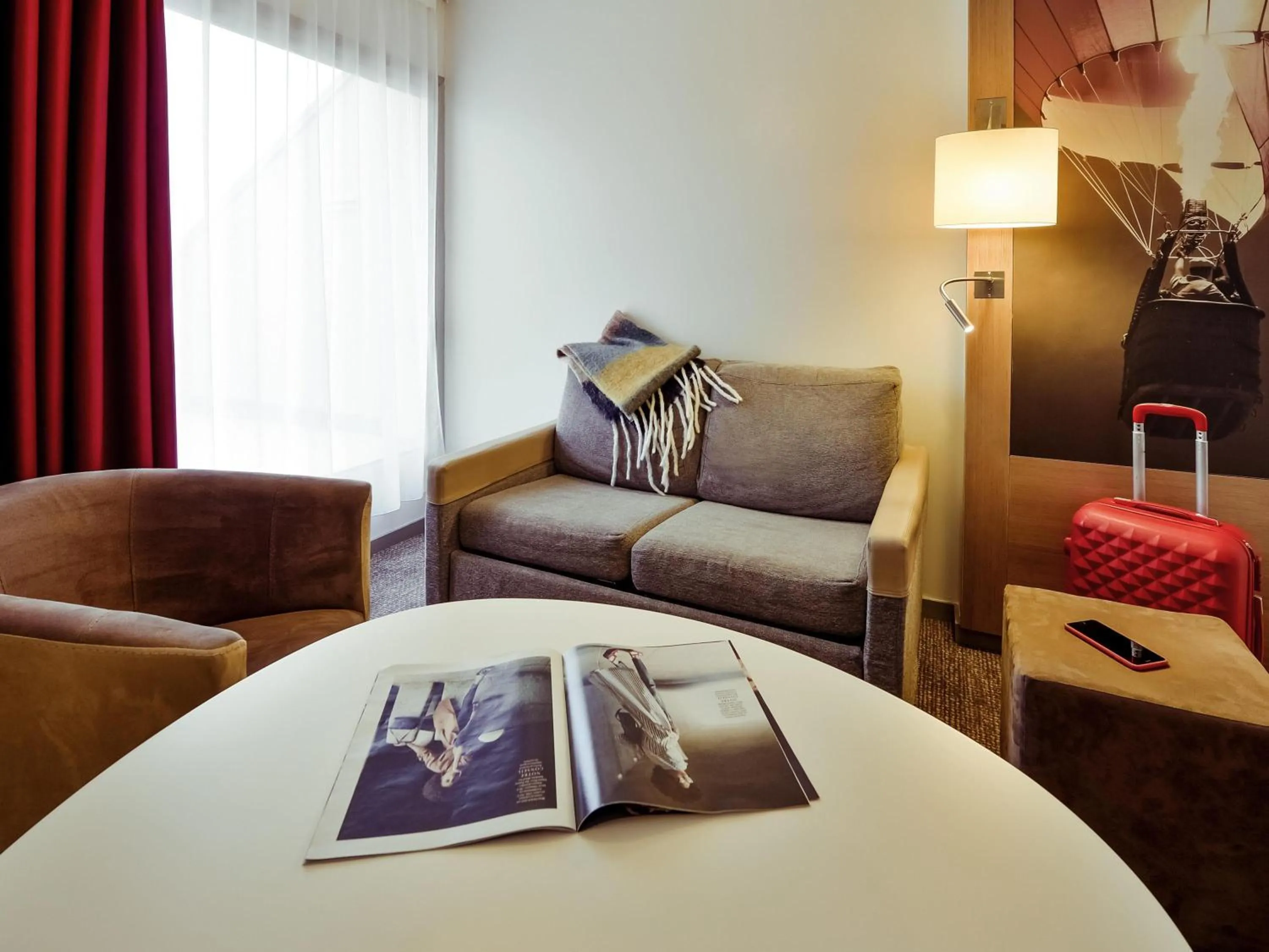 Bedroom in Mercure Vienne Sud Chanas