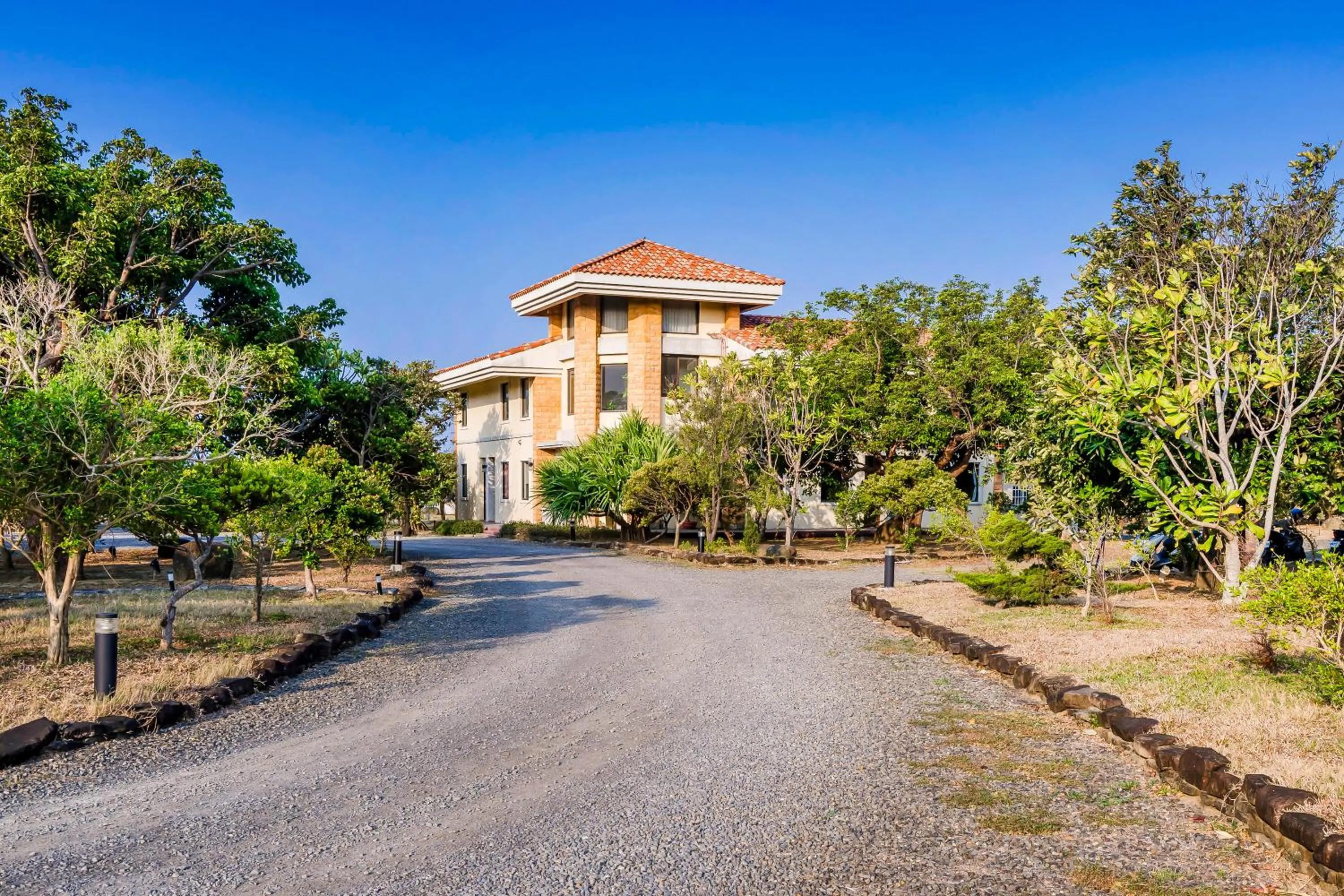 Property building in Southern Sun Homestay North