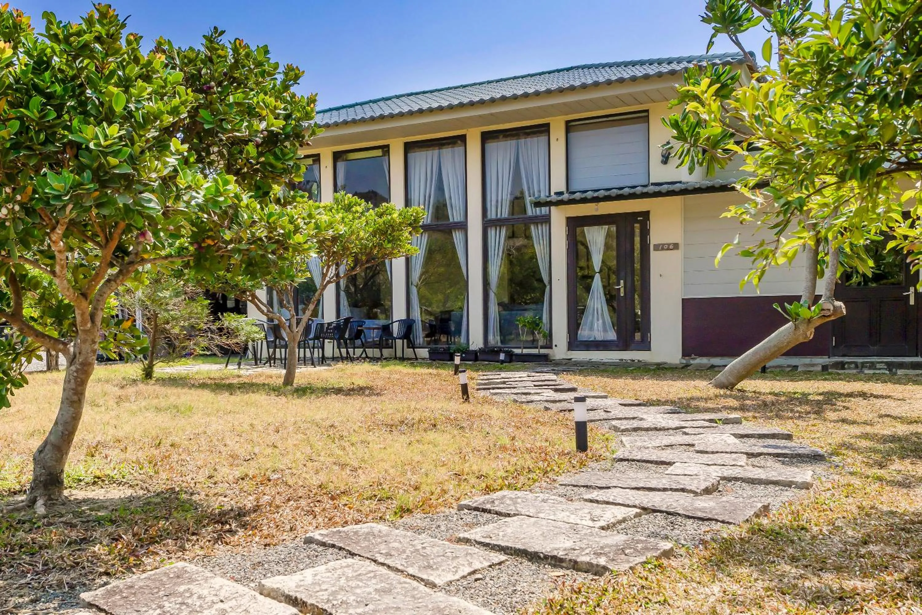 Property building in Southern Sun Homestay North