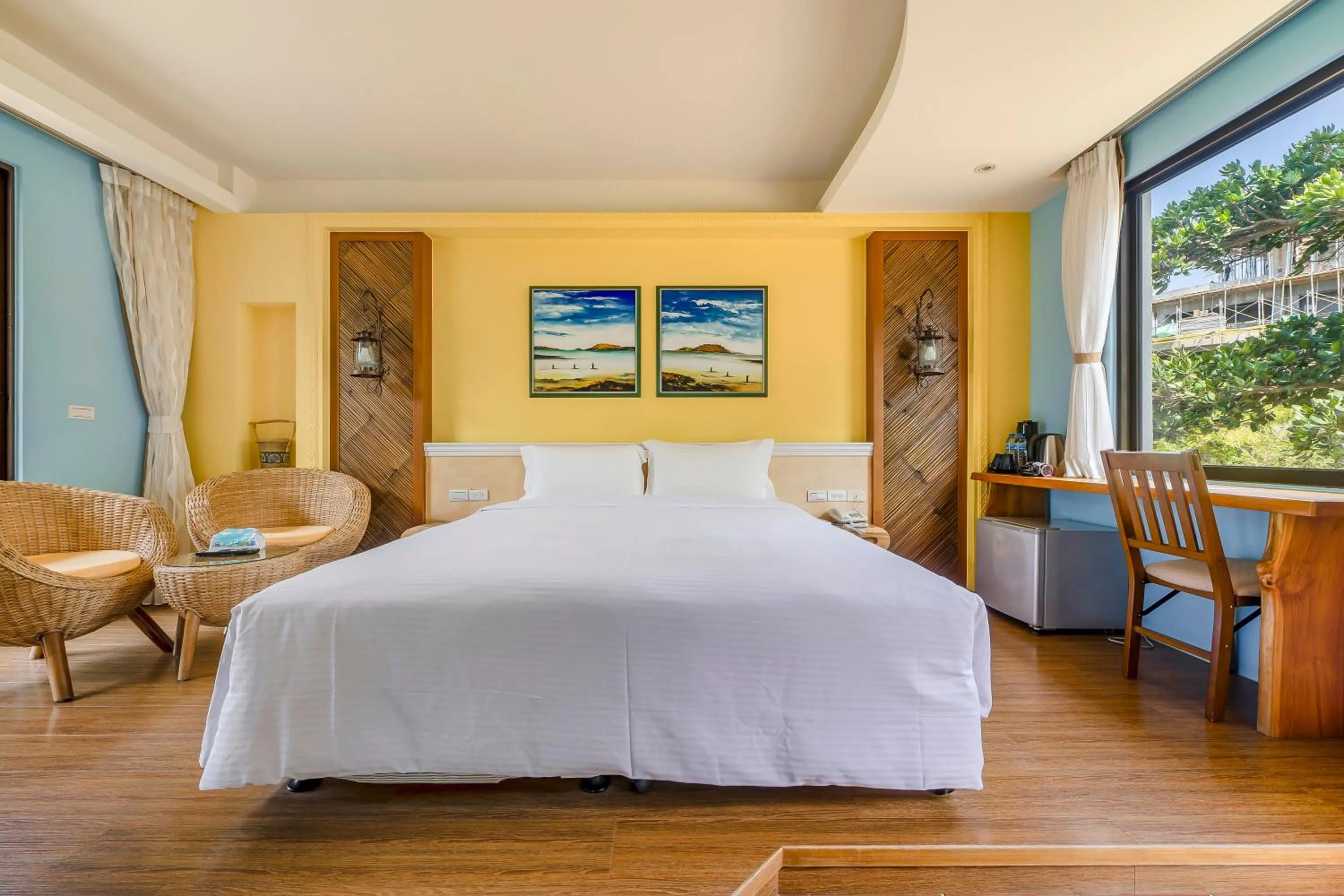 Photo of the whole room, Bed in Southern Sun Homestay North