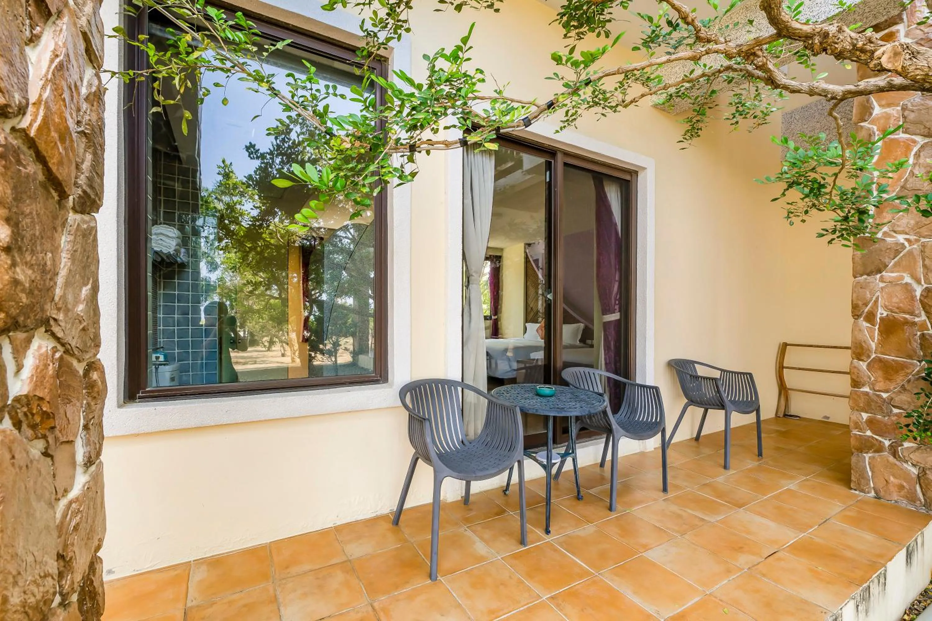 Patio in Southern Sun Homestay North