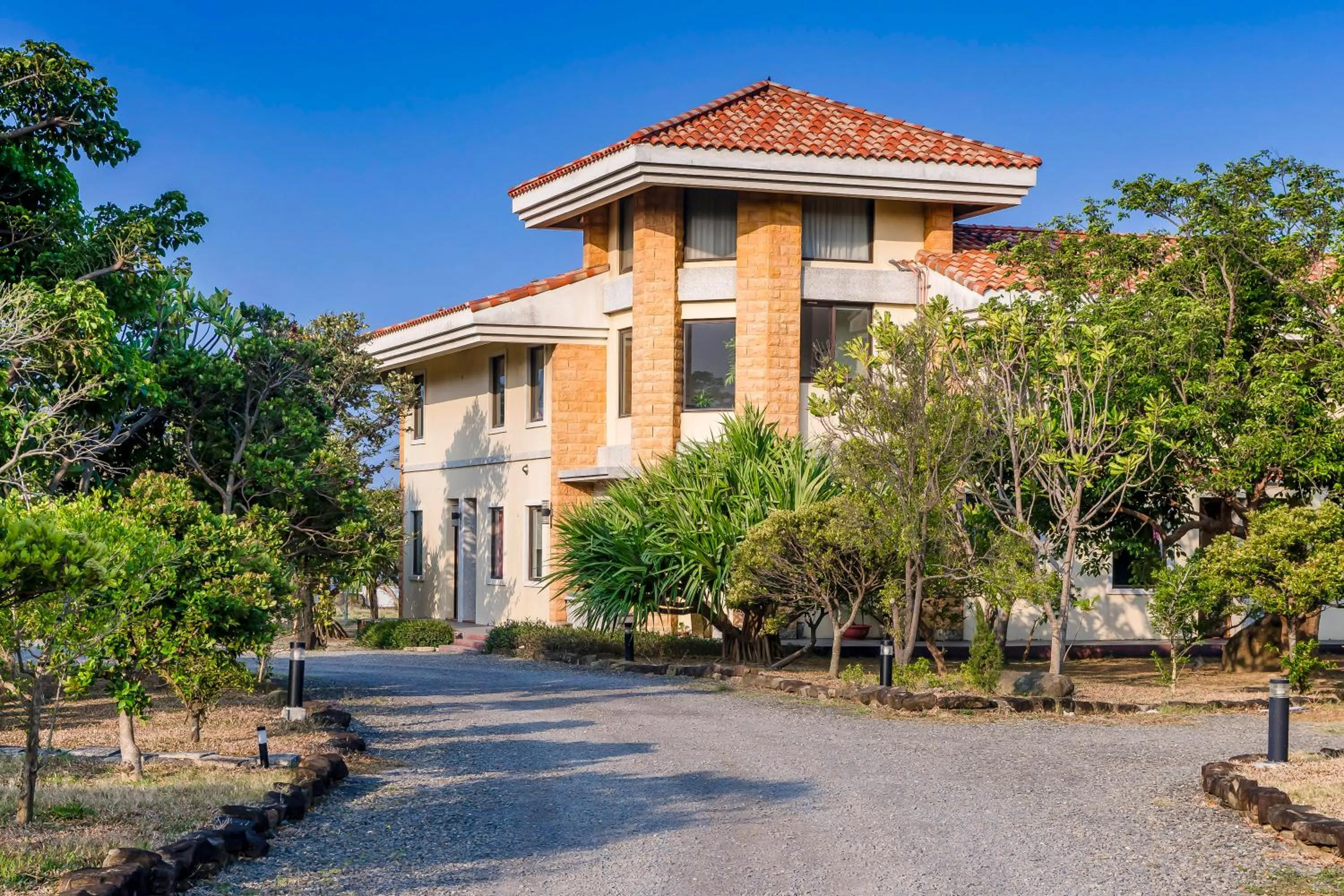 Property building in Southern Sun Homestay North