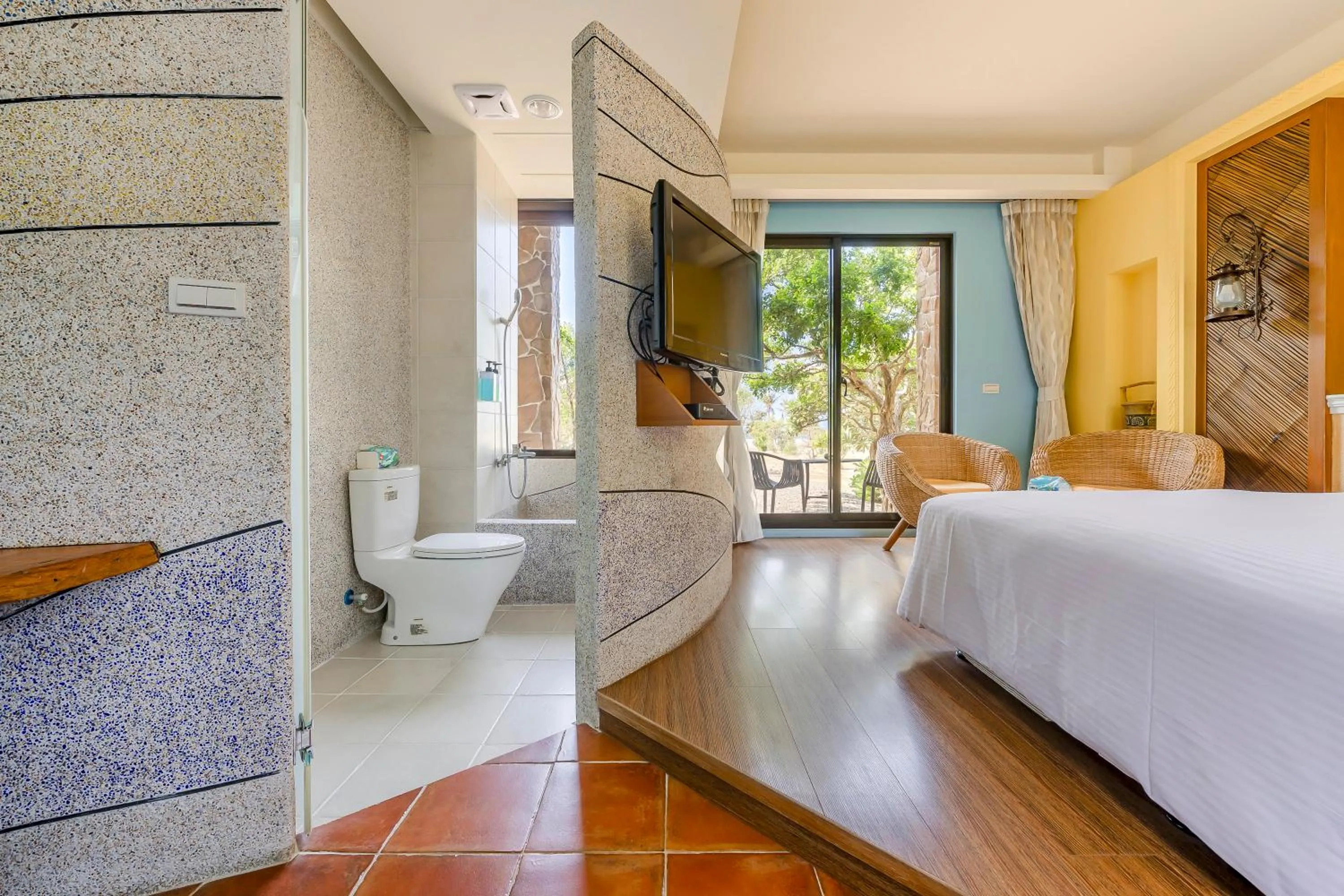 Photo of the whole room, Bed in Southern Sun Homestay North