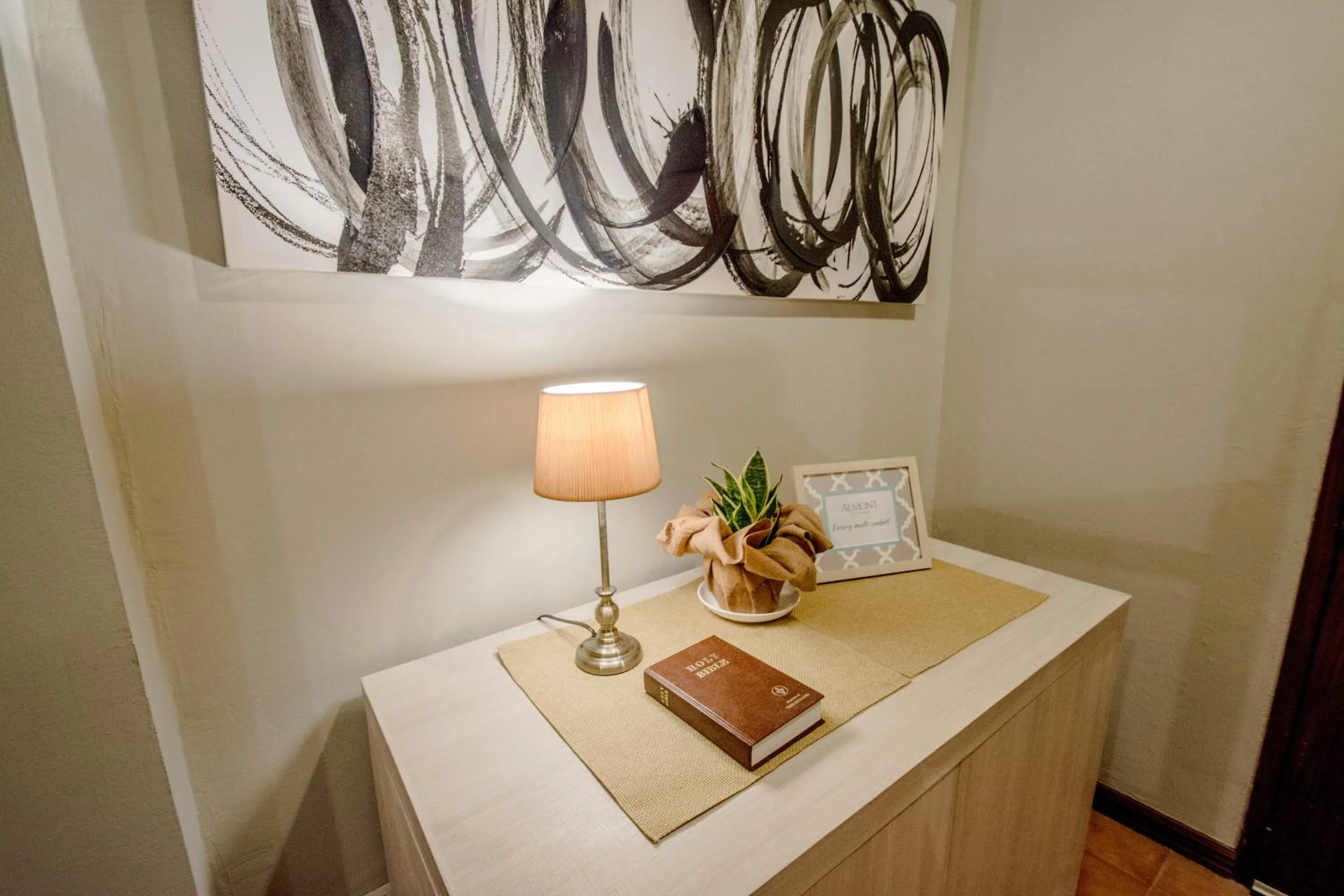 Decorative detail in Almont City Hotel