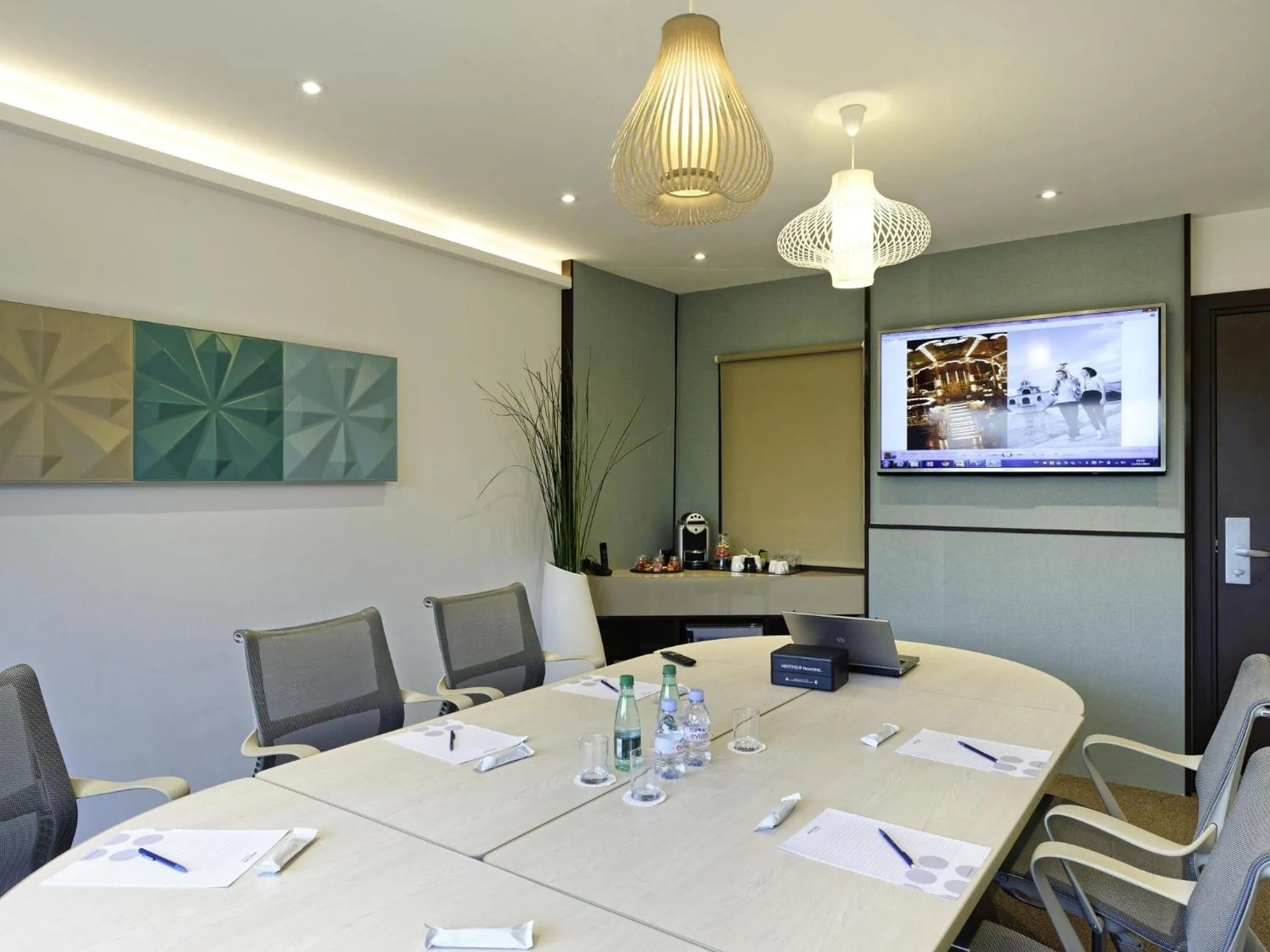 Meeting/conference room in Novotel Avignon Nord
